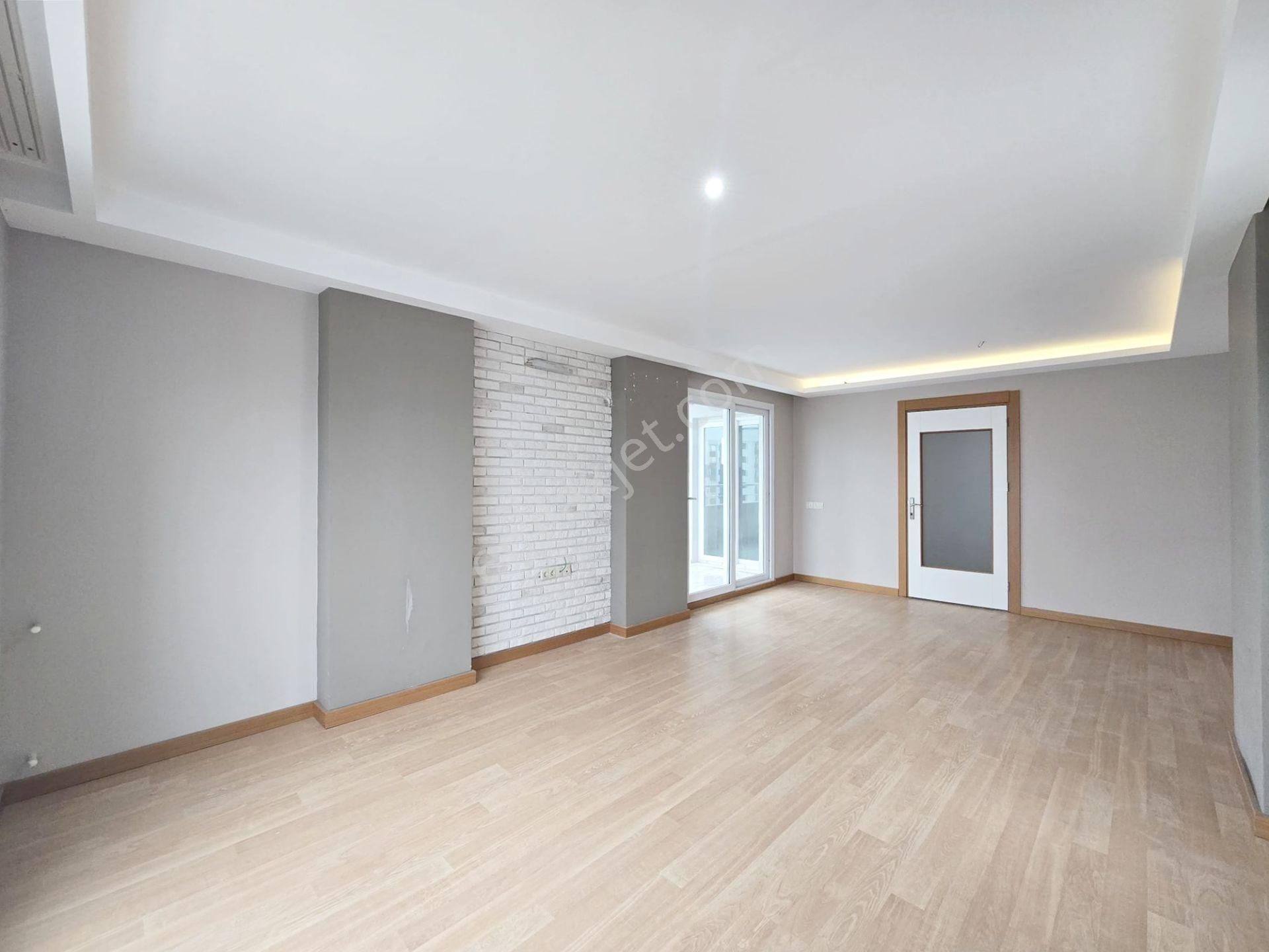 Gürselpaşa'da Akgül Cami Civ.hasarsız Raporlu 2 Bloklu Site İçi Oturma Odası Mutfaklı Cazip Fırsat - Görsel 5