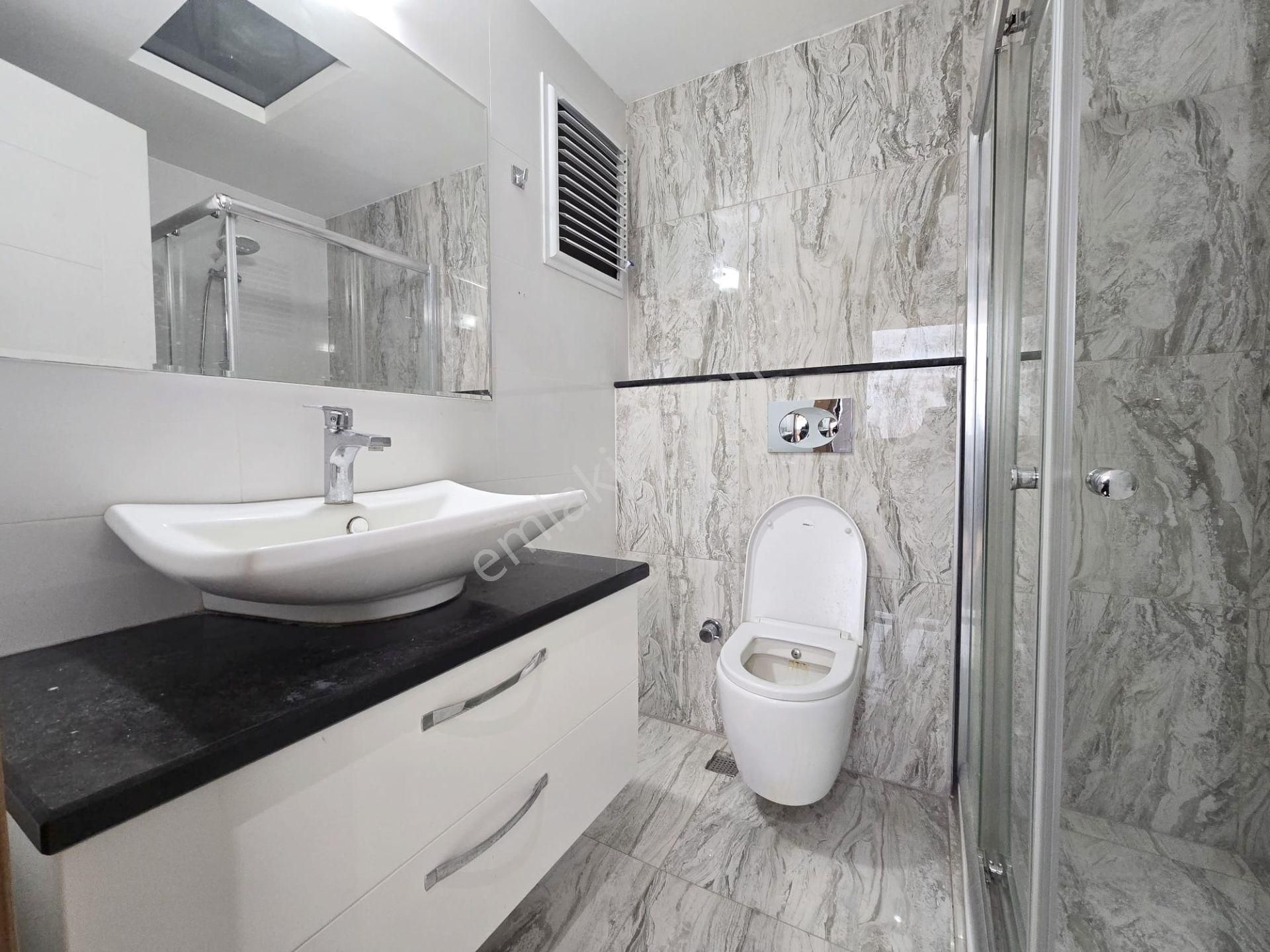 Gürselpaşa'da Akgül Cami Civ.hasarsız Raporlu 2 Bloklu Site İçi Oturma Odası Mutfaklı Cazip Fırsat - Görsel 11