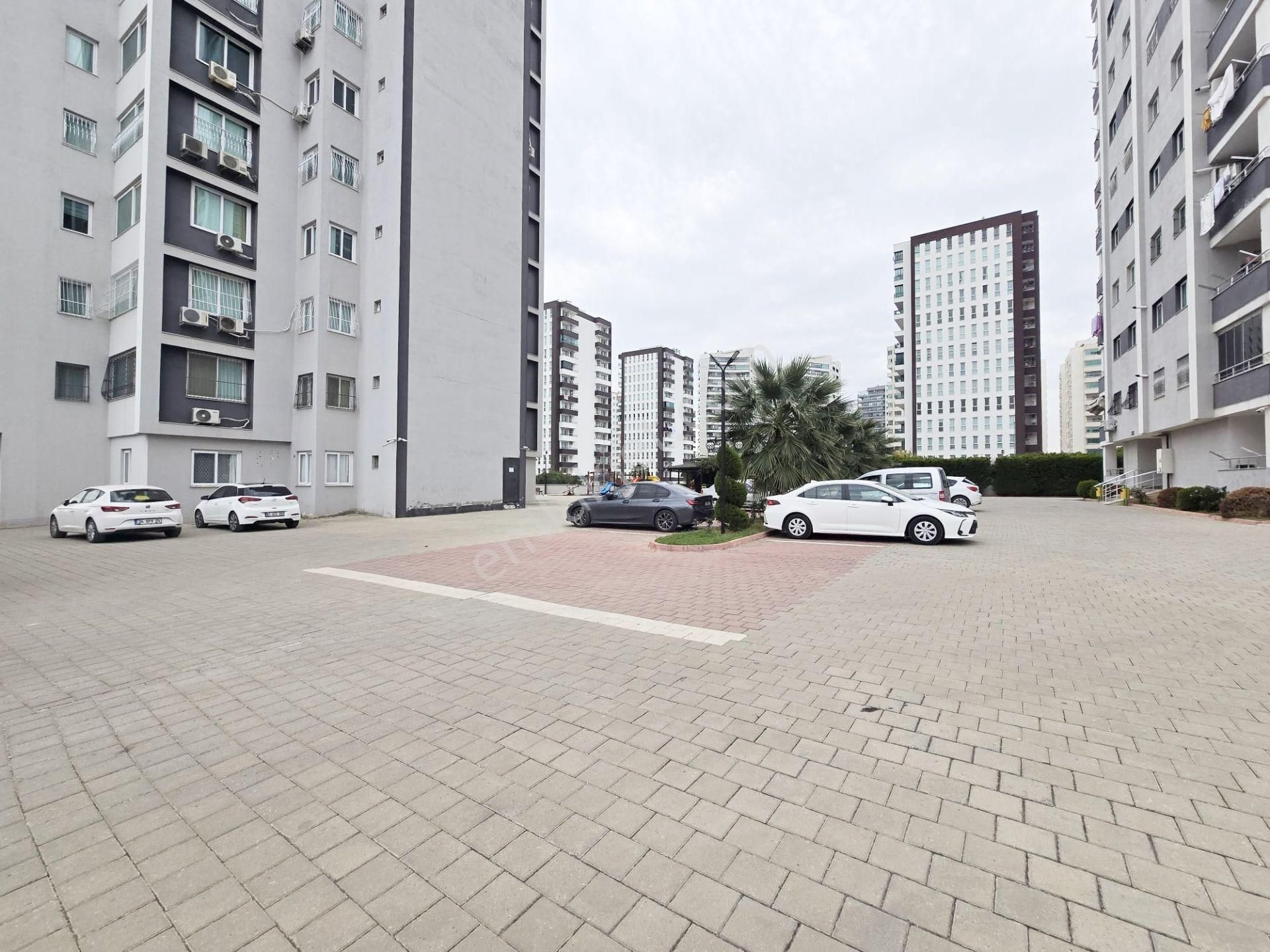 Gürselpaşa'da Akgül Cami Civ.hasarsız Raporlu 2 Bloklu Site İçi Oturma Odası Mutfaklı Cazip Fırsat - Görsel 19