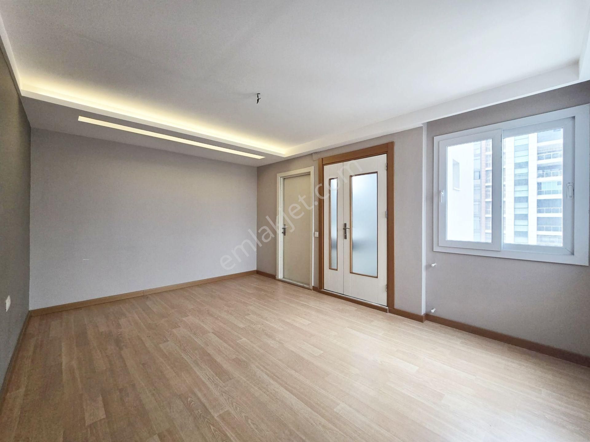 Gürselpaşa'da Akgül Cami Civ.hasarsız Raporlu 2 Bloklu Site İçi Oturma Odası Mutfaklı Cazip Fırsat - Görsel 7