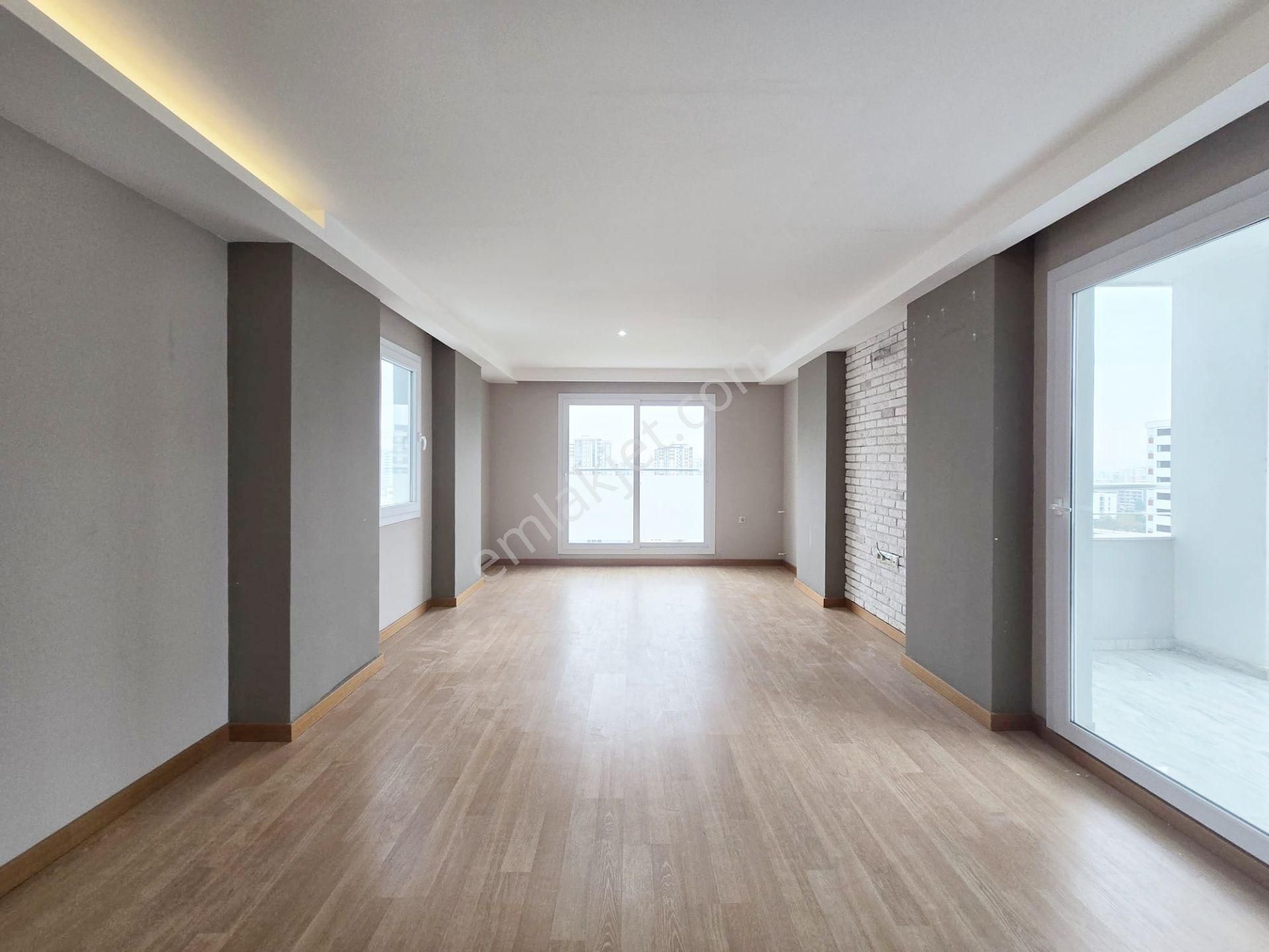 Gürselpaşa'da Akgül Cami Civ.hasarsız Raporlu 2 Bloklu Site İçi Oturma Odası Mutfaklı Cazip Fırsat - Görsel 4