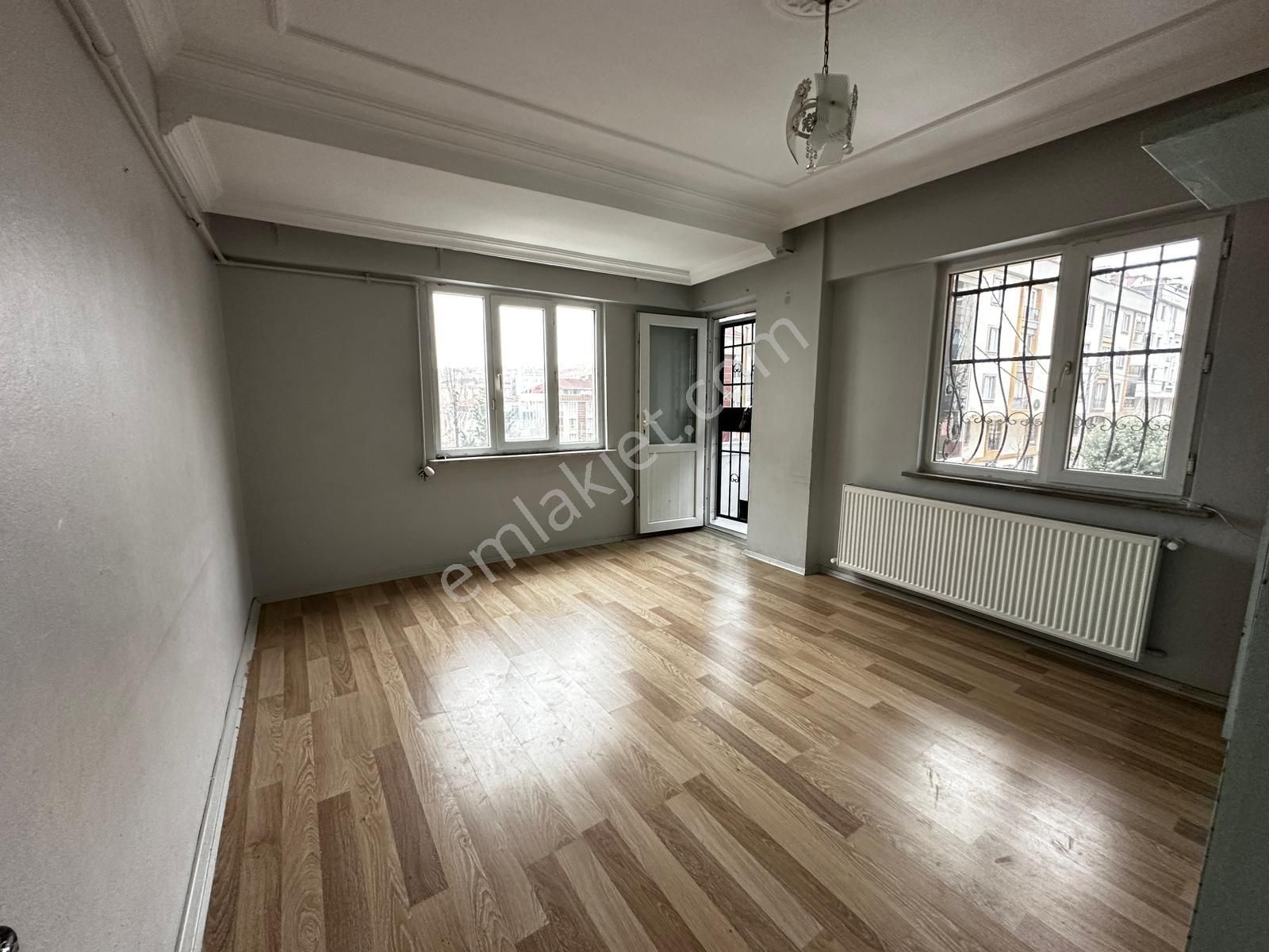 Gazi Mh 2+1 Balkonlu 90m2 Çift Cephe Köşebaşı Yüksek Giriş - Görsel 2