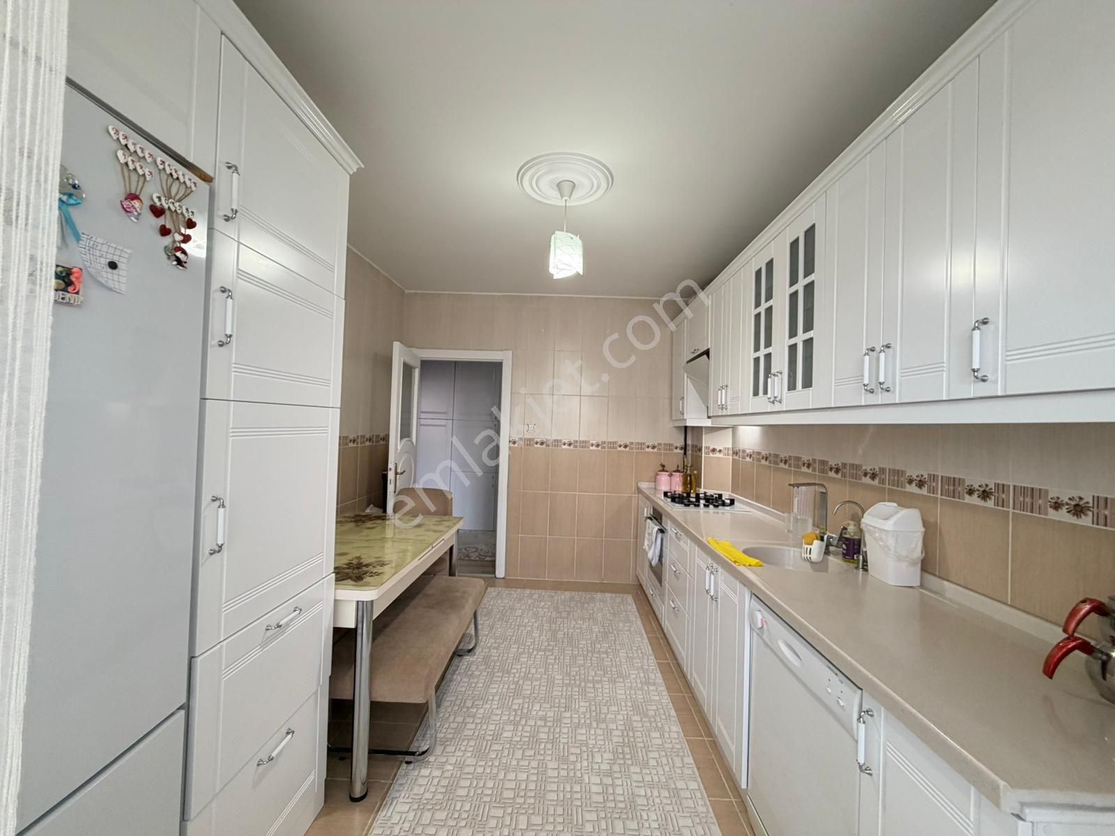 Karapürçek Cumartesi Pazar Yakını Cd Üzerinde 3.kat 3+1 130m2 Isı Yalıtım Full Yapılı - Görsel 2