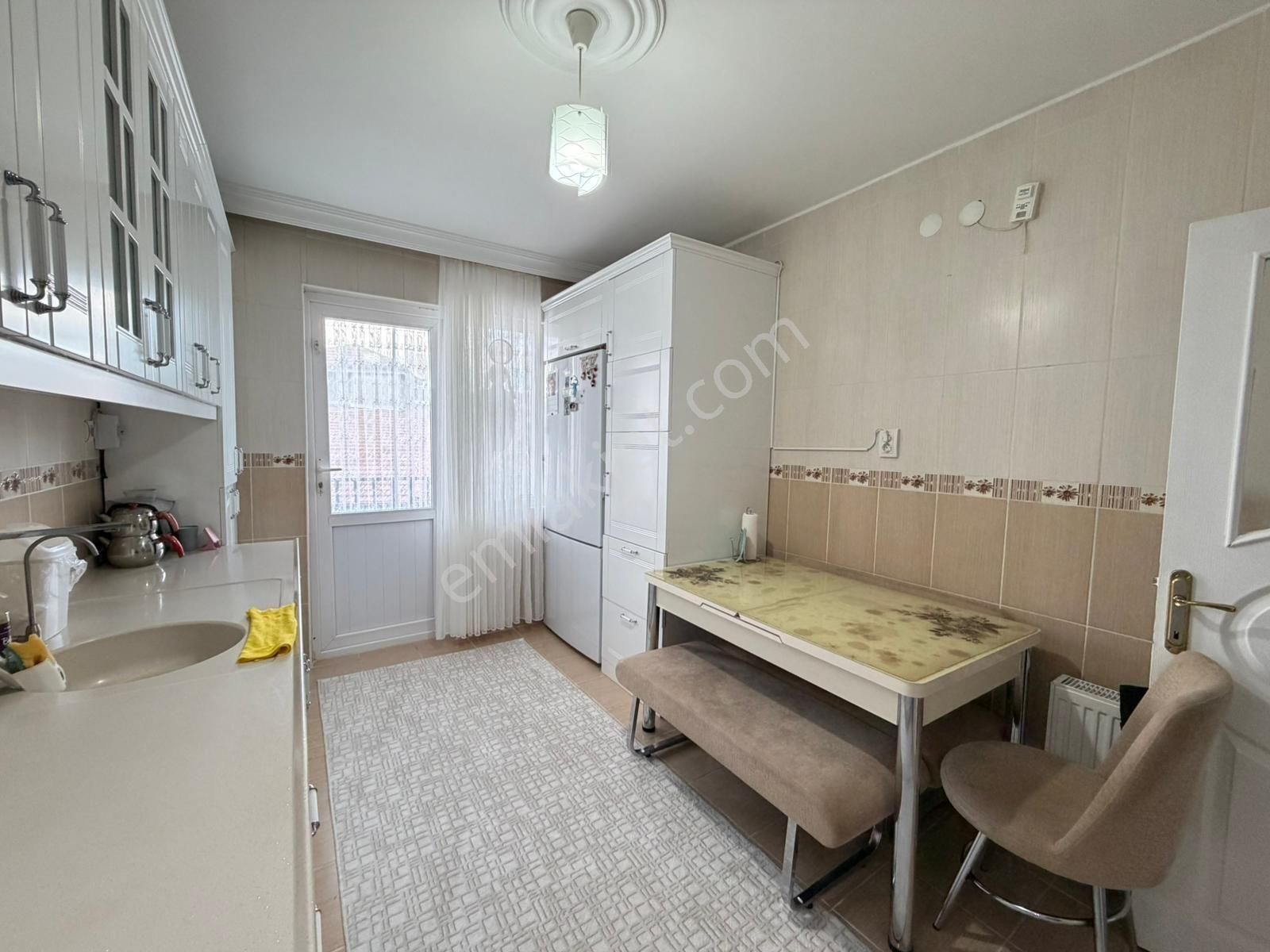 Karapürçek Cumartesi Pazar Yakını Cd Üzerinde 3.kat 3+1 130m2 Isı Yalıtım Full Yapılı - Görsel 3