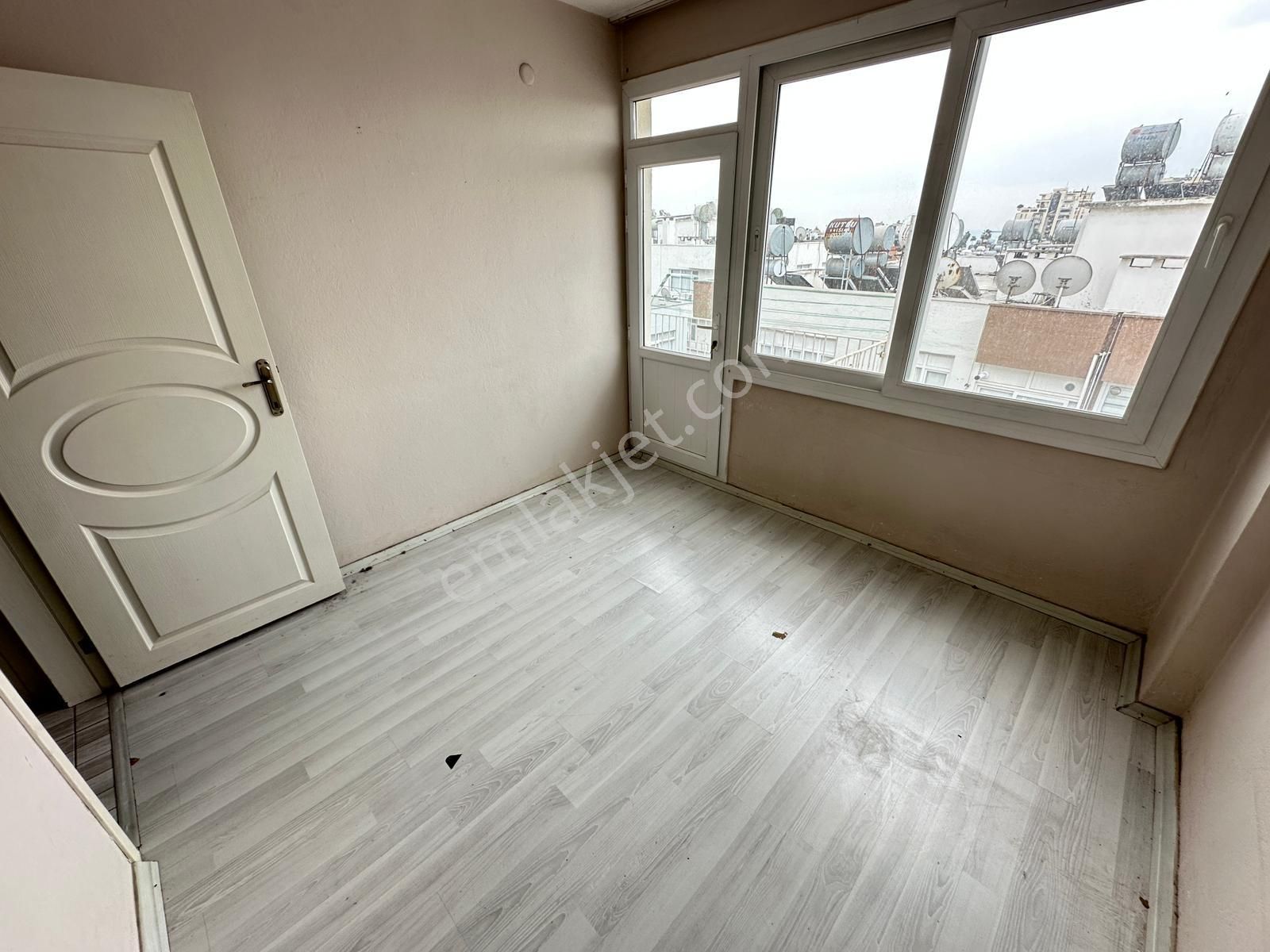 Pirireis Mahallesinde 3+1 Amerikan Mutfak İçi Temiz Kiralık - Görsel 18