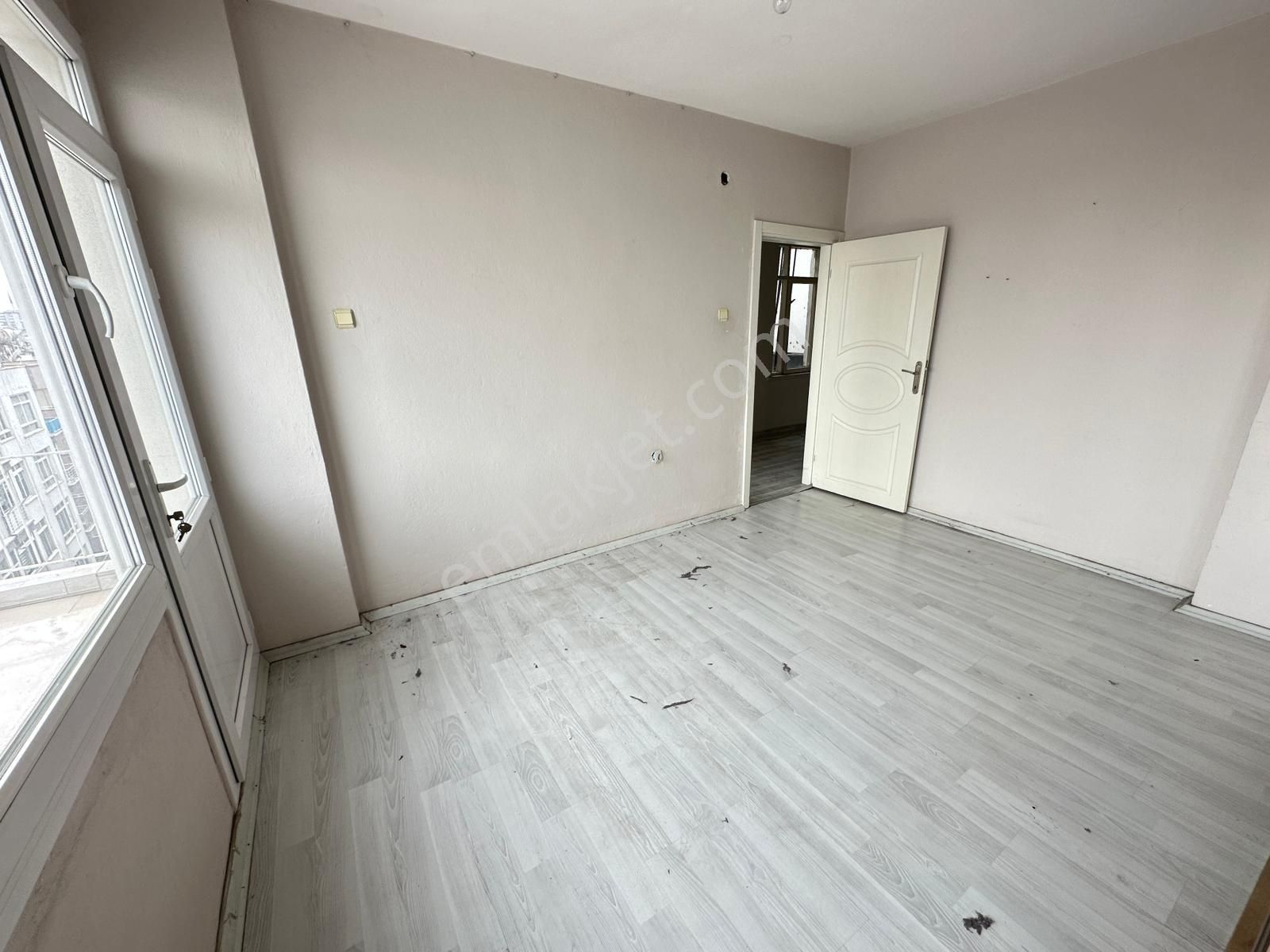 Pirireis Mahallesinde 3+1 Amerikan Mutfak İçi Temiz Kiralık - Görsel 17