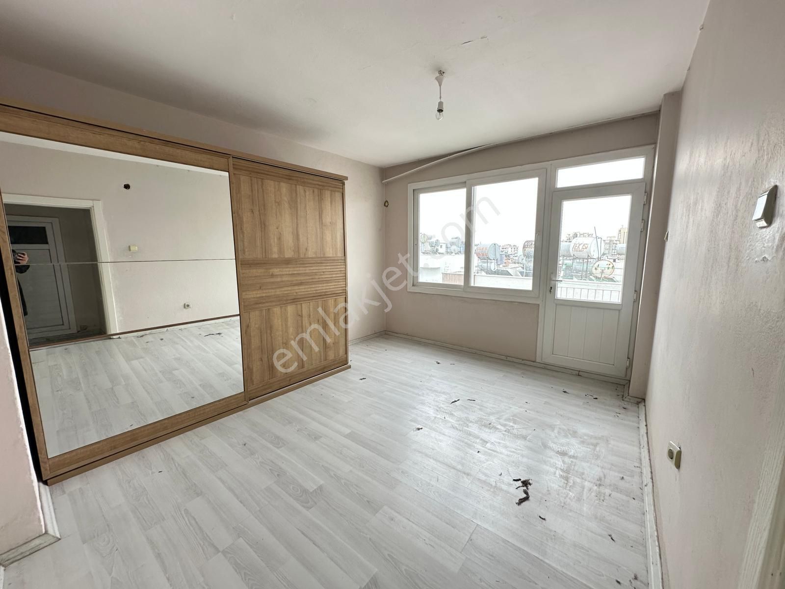 Pirireis Mahallesinde 3+1 Amerikan Mutfak İçi Temiz Kiralık - Görsel 15