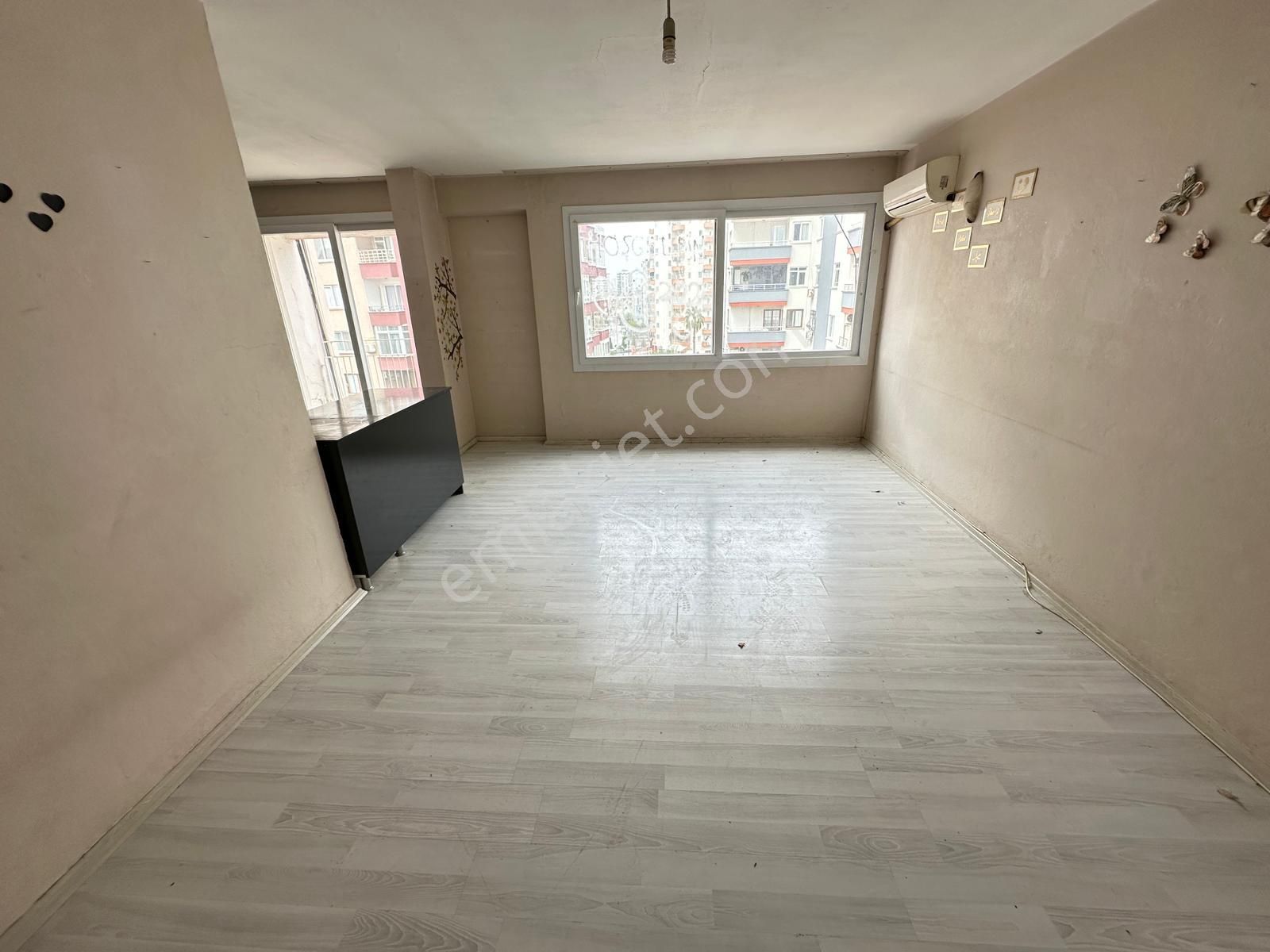Pirireis Mahallesinde 3+1 Amerikan Mutfak İçi Temiz Kiralık - Görsel 2