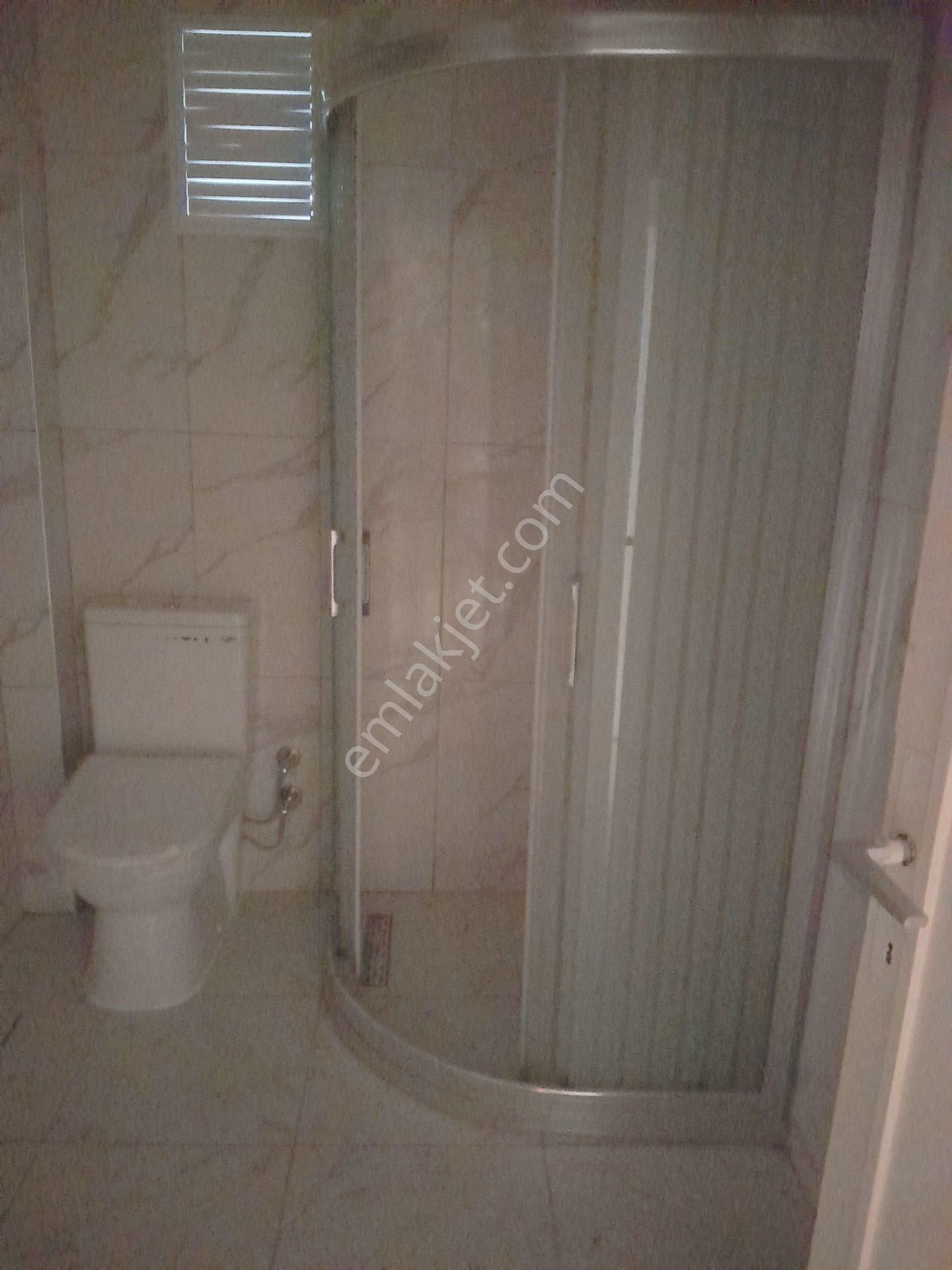 Kolej Metrosu Yakını Kiralık 3+1 Ön Cephe Daire - Görsel 17