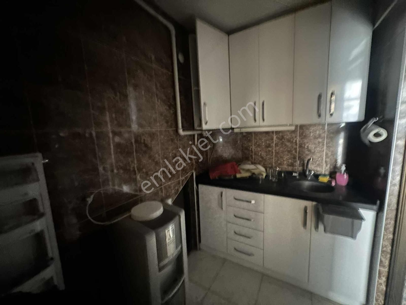 Yeni Yalova Yolu Otokoop Sitesi Kıralık Araç Showroom - Görsel 13