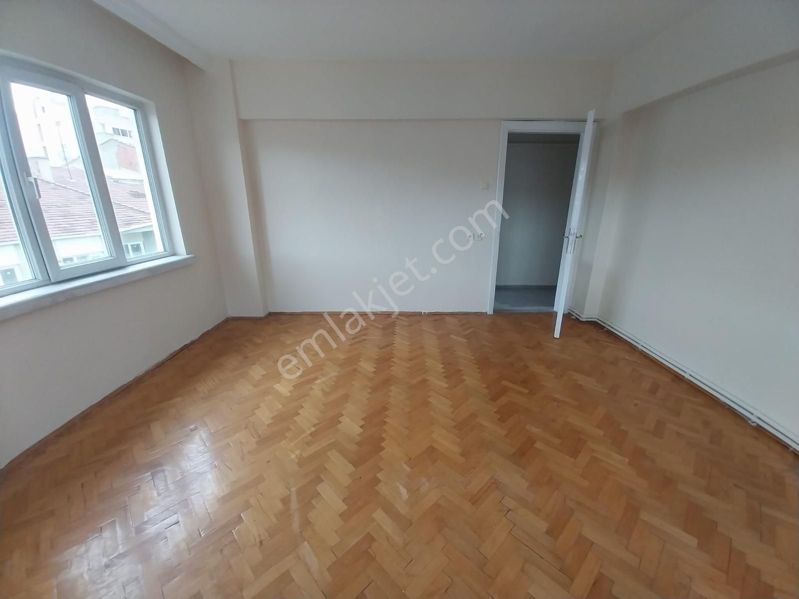 Deliklitaş Mah. Çarşı Merkez Hamamyolu Yakını Kiralık 2+1 Daire - Görsel 4