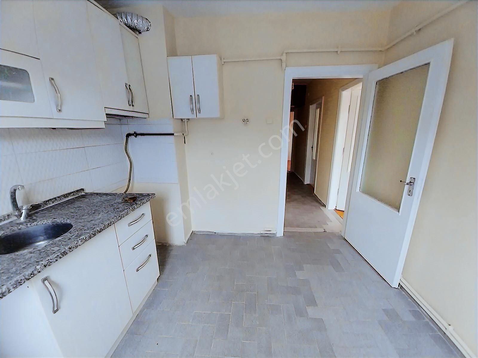 Deliklitaş Mah. Çarşı Merkez Hamamyolu Yakını Kiralık 2+1 Daire - Görsel 17