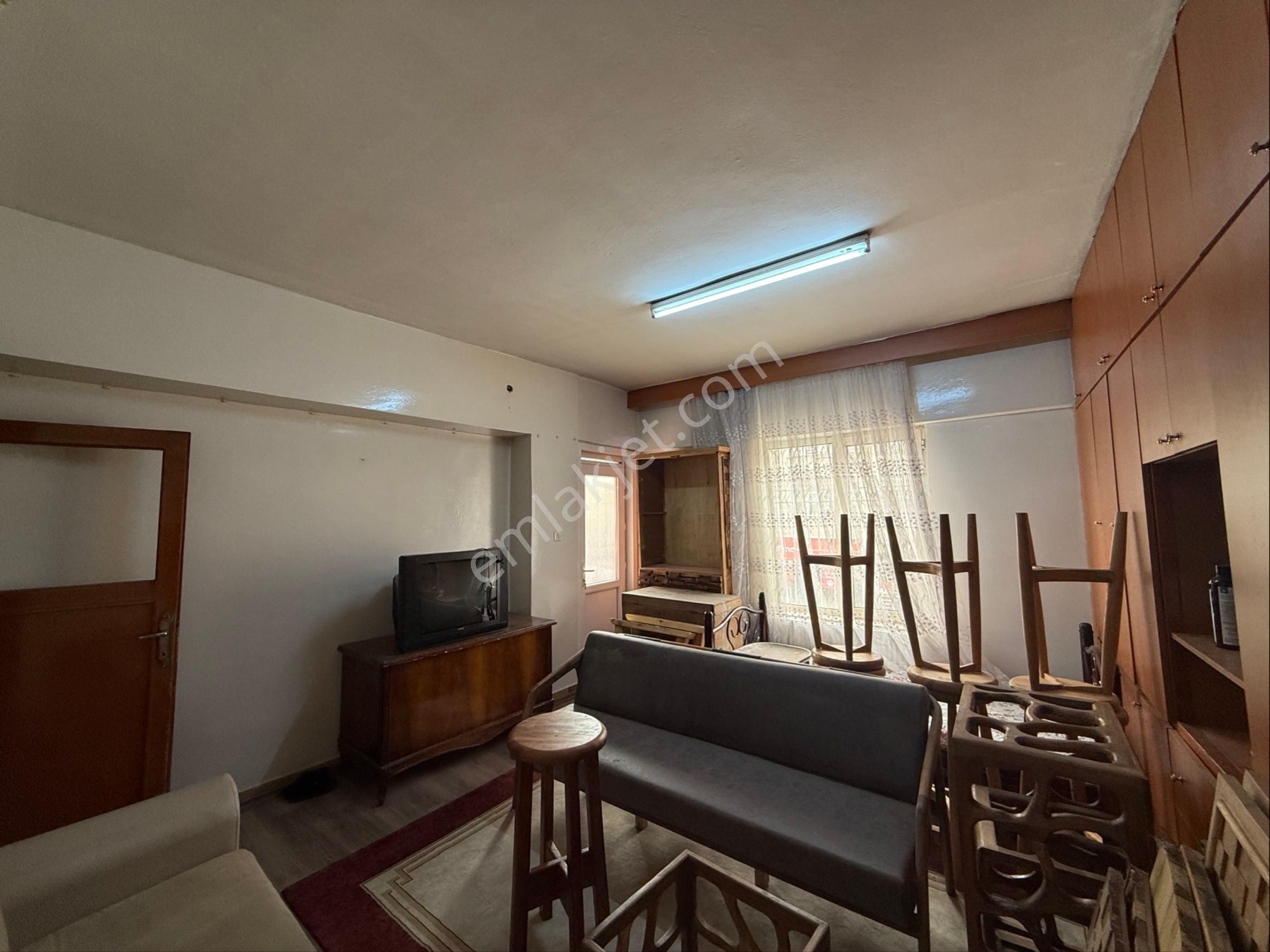 Ana Cadde Üzeri Yapı Kayıt Belegeli 3+1 Daire - Görsel 3