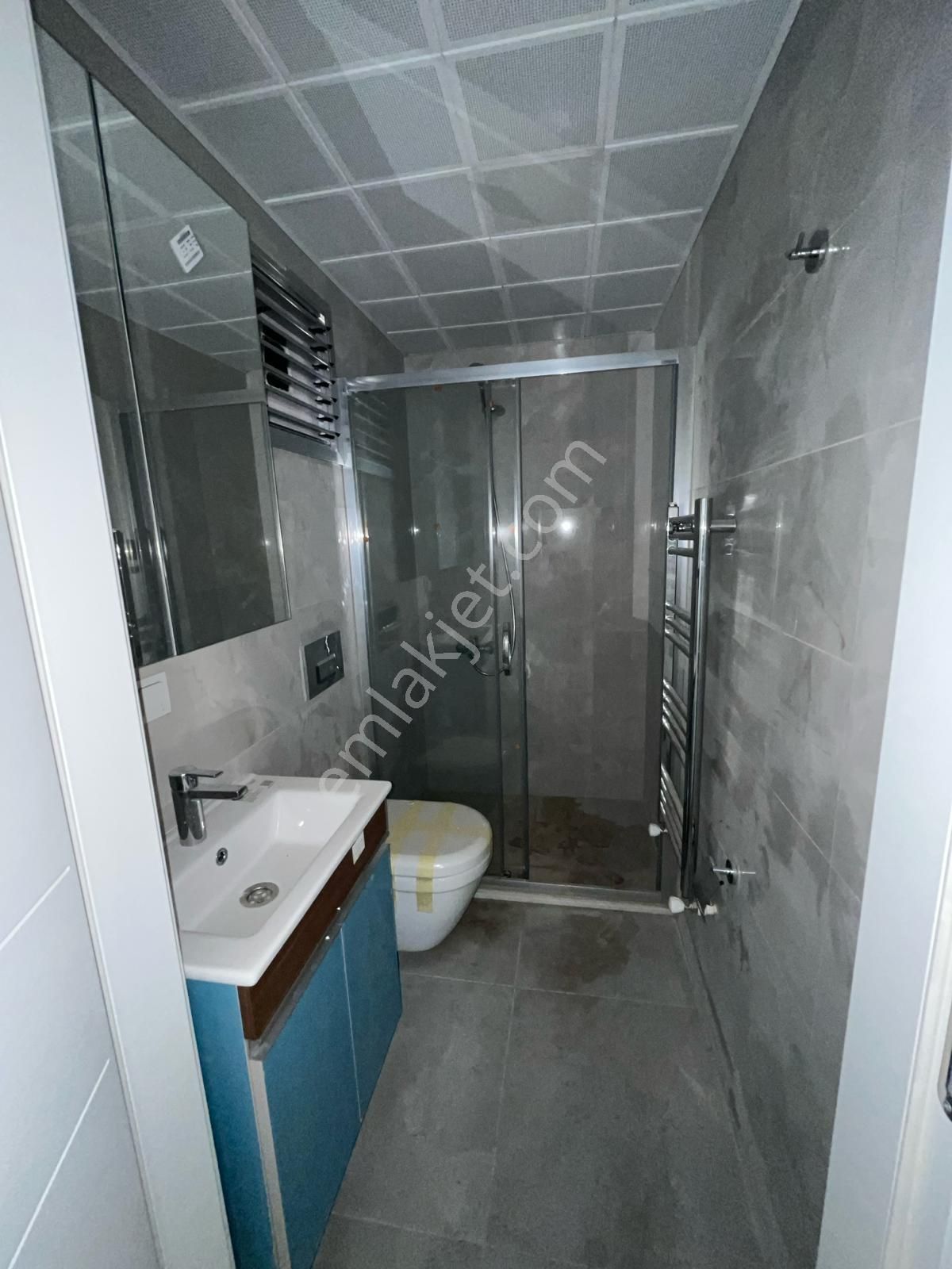 Karşıyaka B.üçokta Ebeveyn Banyolu Sıfır 2+1 Daire H-2 - Görsel 6