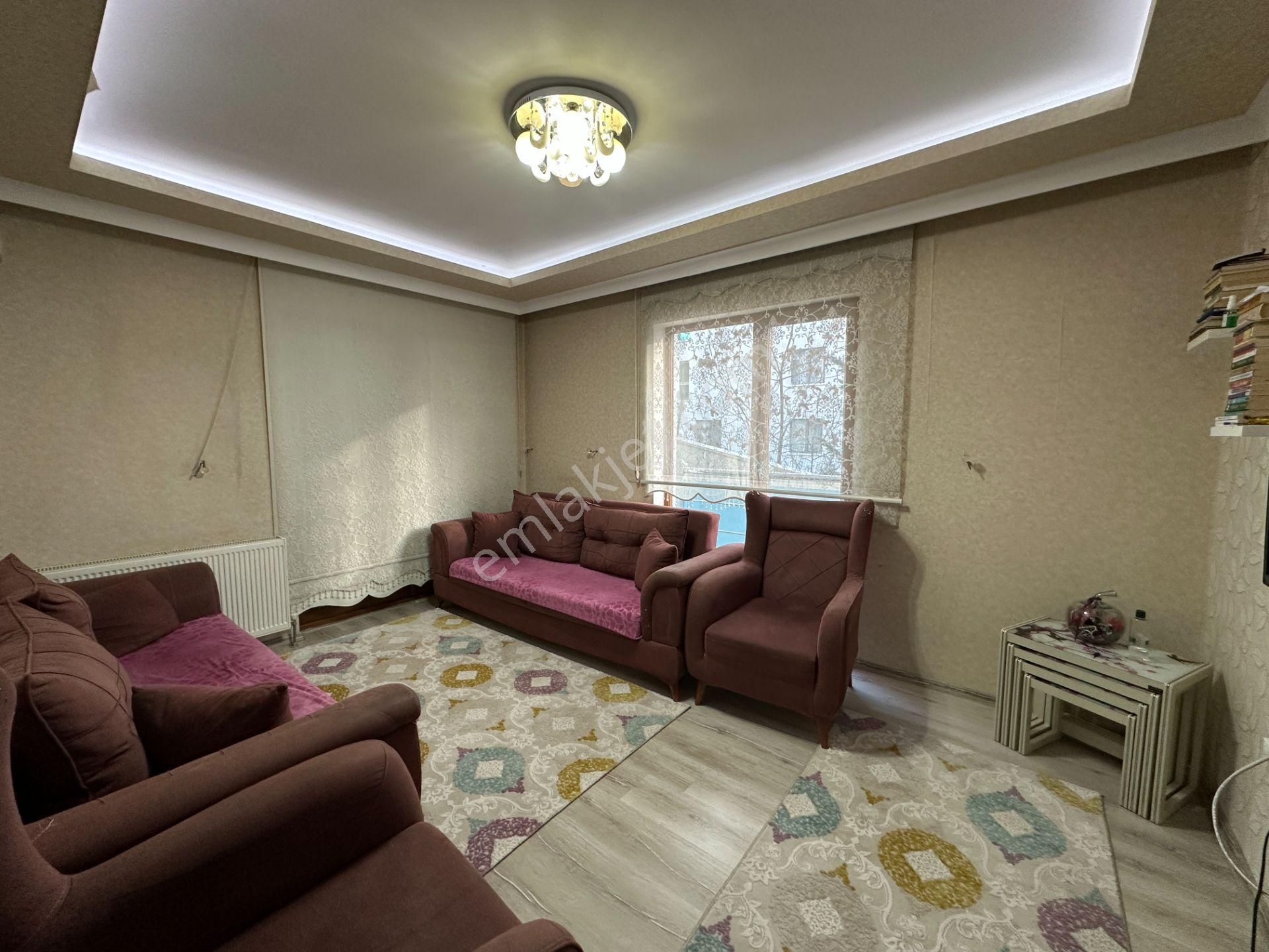 Kalecik Emlaktan Protokol Yol Yakını Modern Yapılı 4+1 195m² - Görsel 14