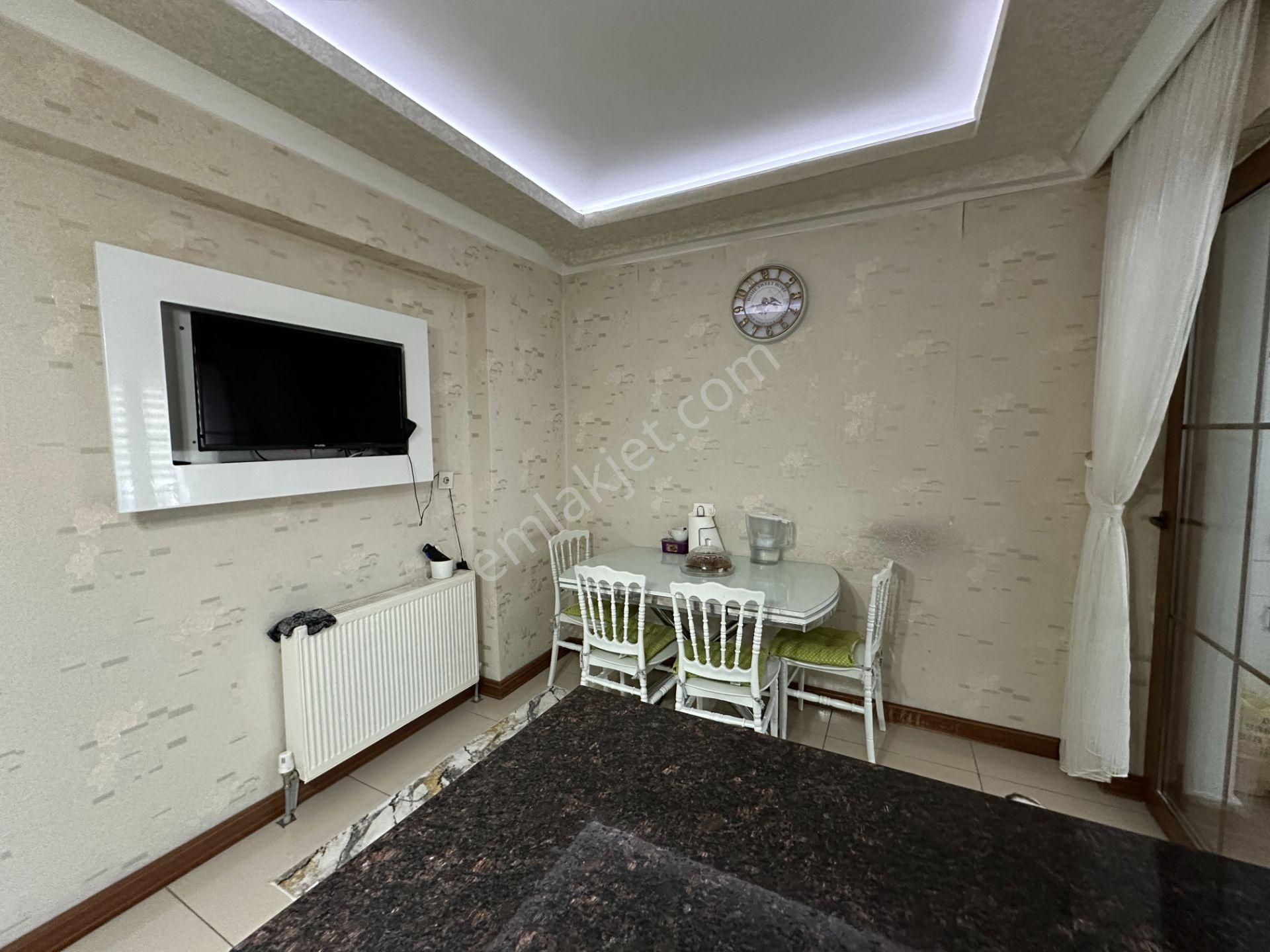 Kalecik Emlaktan Protokol Yol Yakını Modern Yapılı 4+1 195m² - Görsel 5