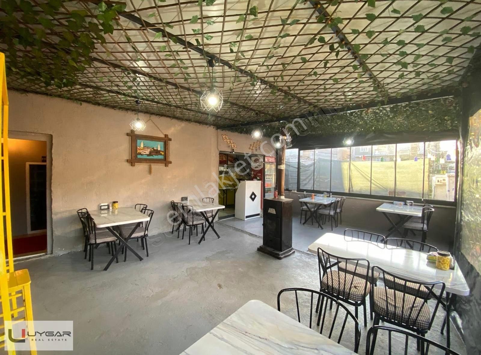 Mihraplı Kent Parkı Karşısında Yüksek Cirolu Gece Tostçusu - Görsel 8