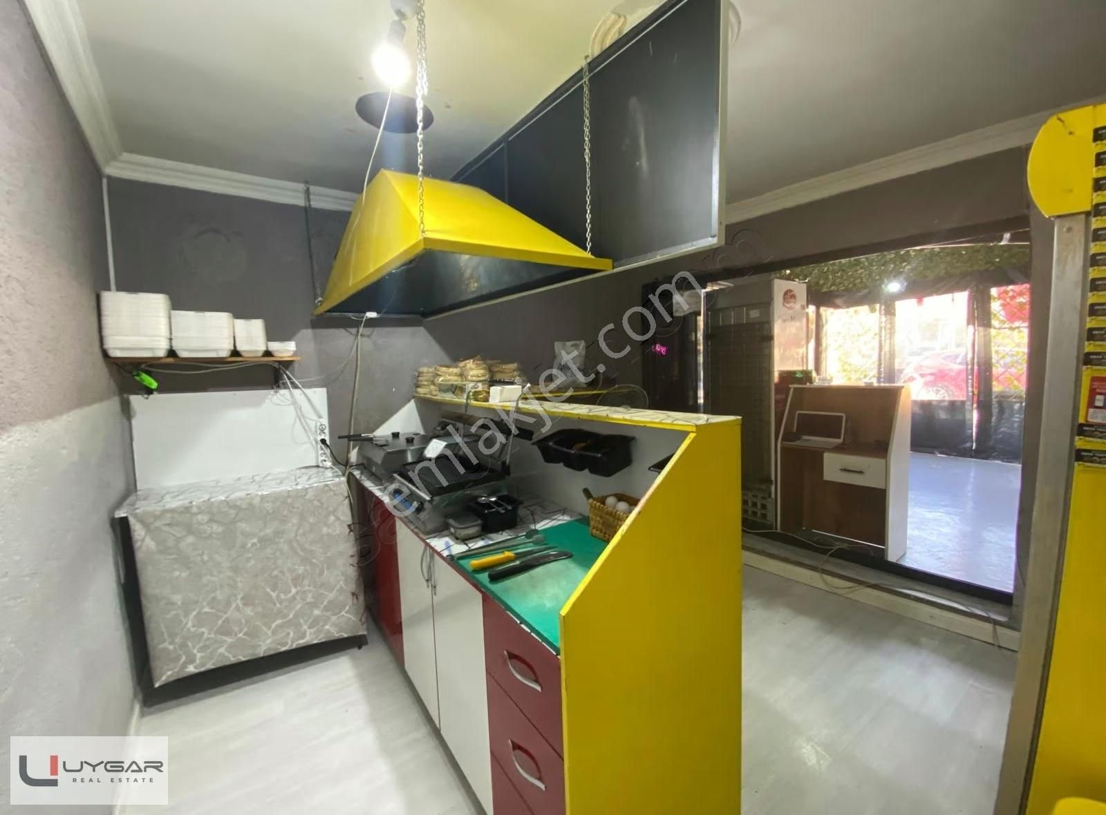 Mihraplı Kent Parkı Karşısında Yüksek Cirolu Gece Tostçusu - Görsel 11