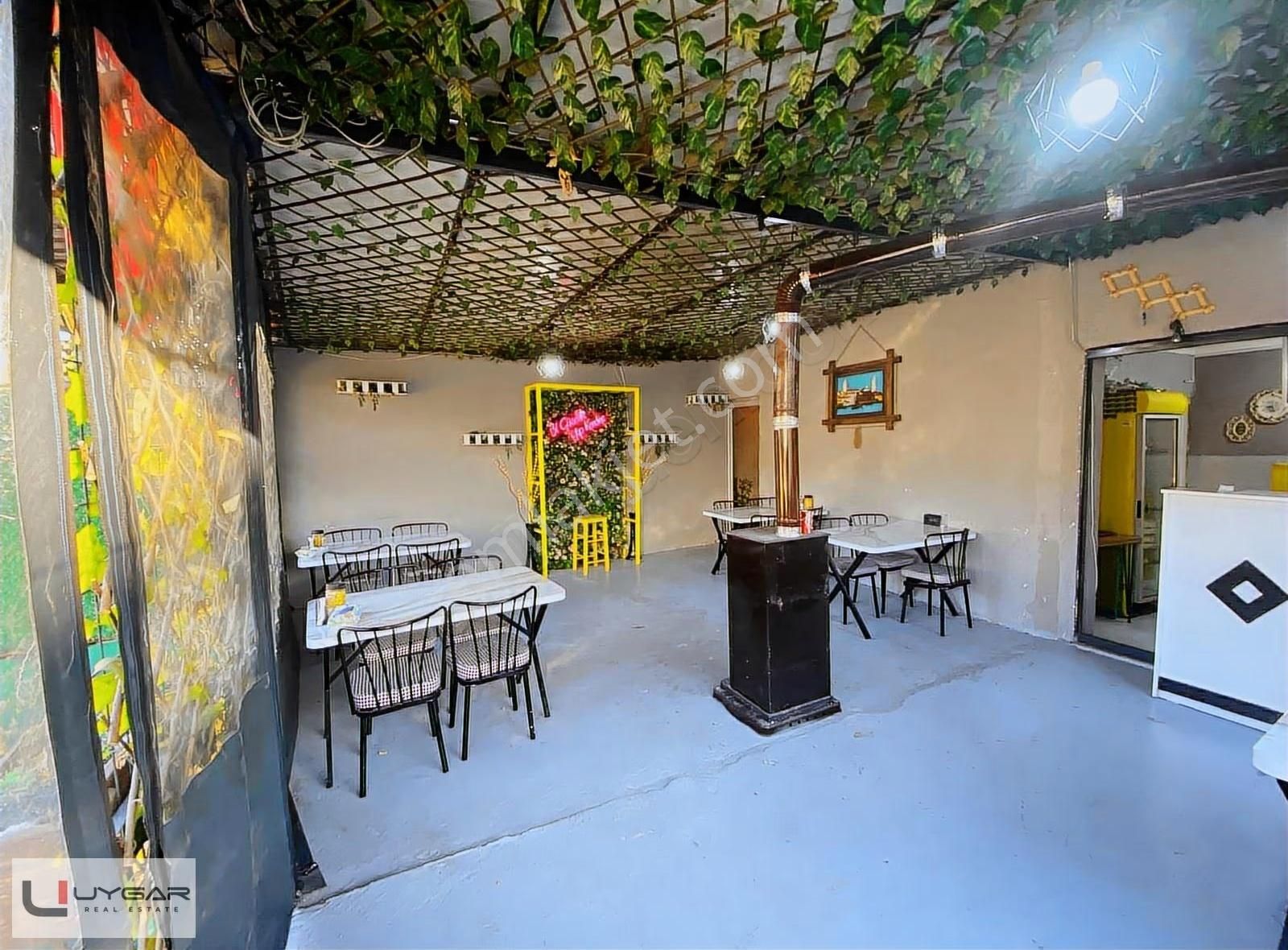 Mihraplı Kent Parkı Karşısında Yüksek Cirolu Gece Tostçusu - Görsel 13