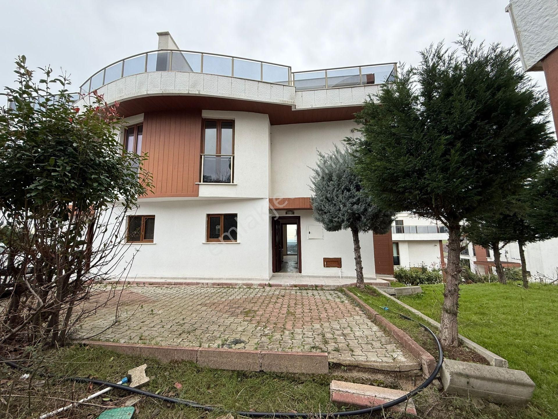 Tezcan Gayrimenkul'den Yalova/termal Akköy'de Deniz Manzaralı Villa. - Görsel 12