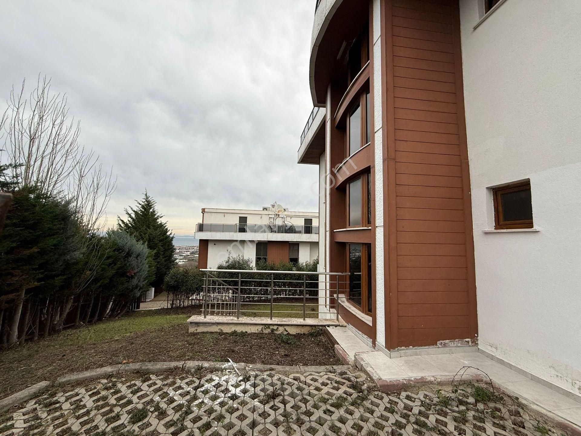 Tezcan Gayrimenkul'den Yalova/termal Akköy'de Deniz Manzaralı Villa. - Görsel 7