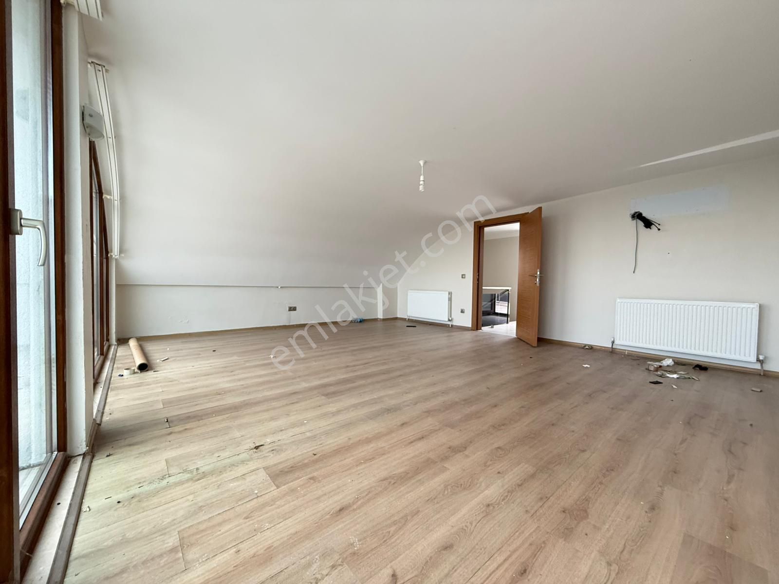 Tezcan Gayrimenkul'den Yalova/termal Akköy'de Deniz Manzaralı Villa. - Görsel 31