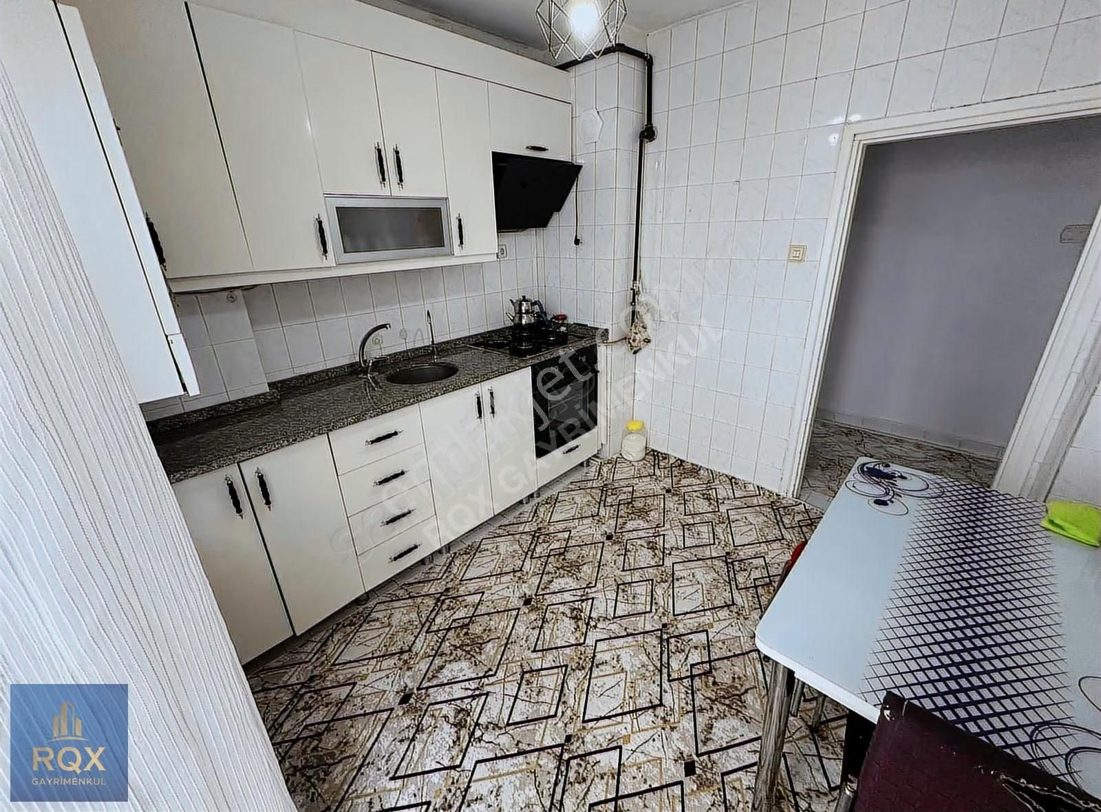 Selçuklu Mahallesi Geniş Bağımsız Ara Kat Ön Cephe 3+1 Daire - Görsel 20