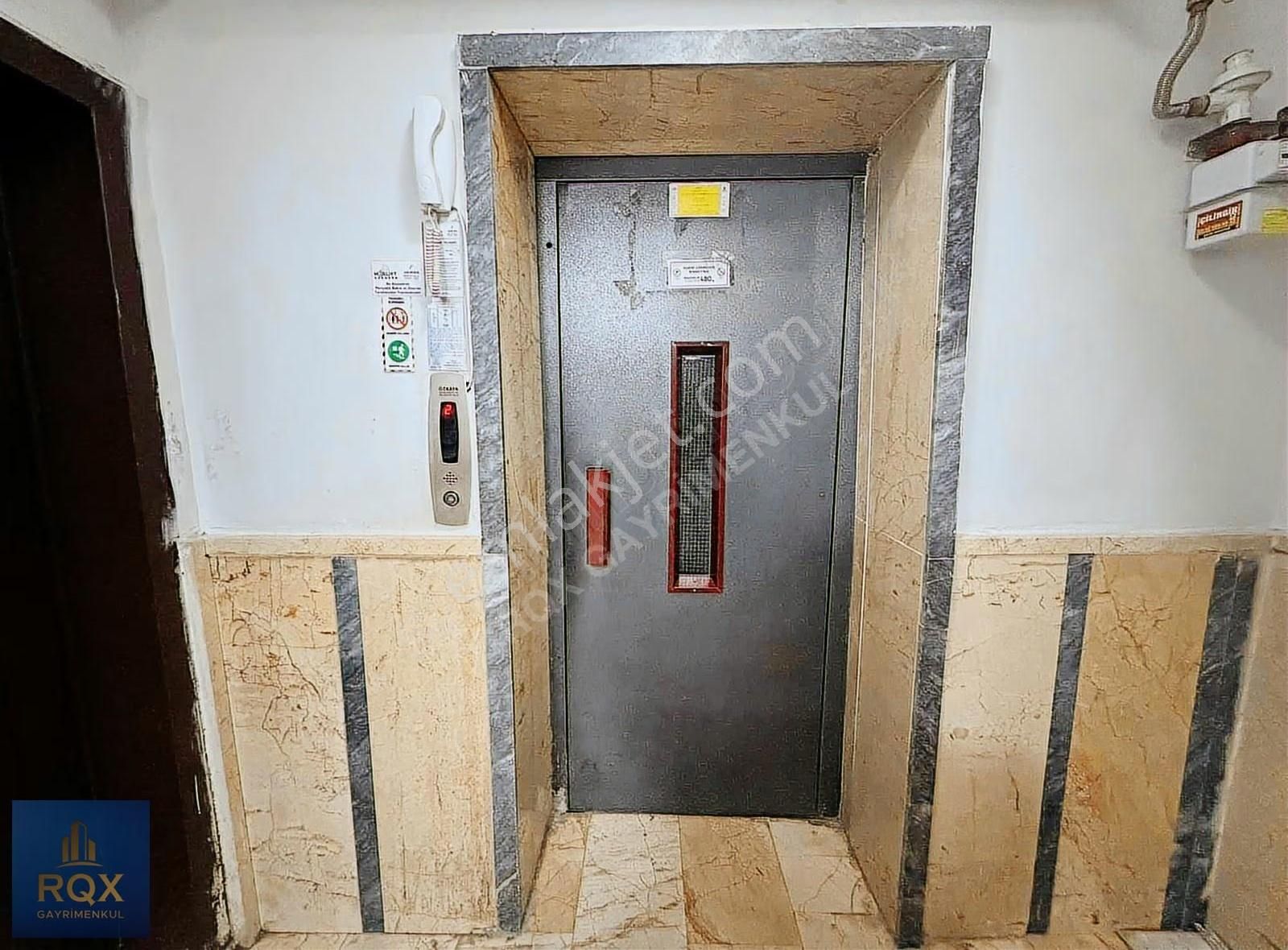 Pınarbaşında Cadde Üzeri Asansörlü Ara Kat Geniş 3+1 Daire - Görsel 20