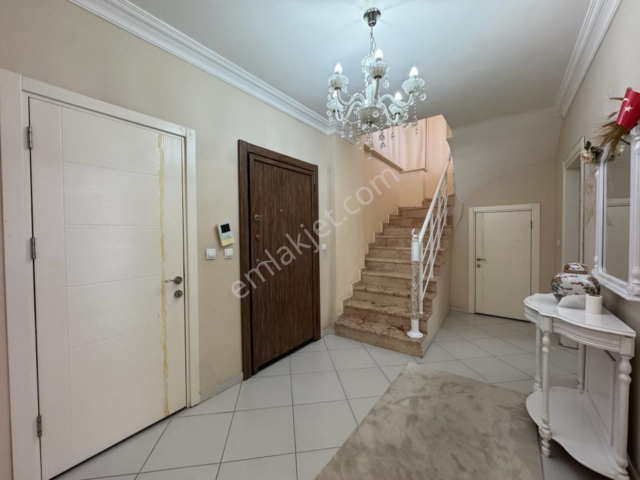 Elfi Den 23 Nisan Görkem Sitesinde Satılık 5+1 Dubleks Daire - Görsel 4