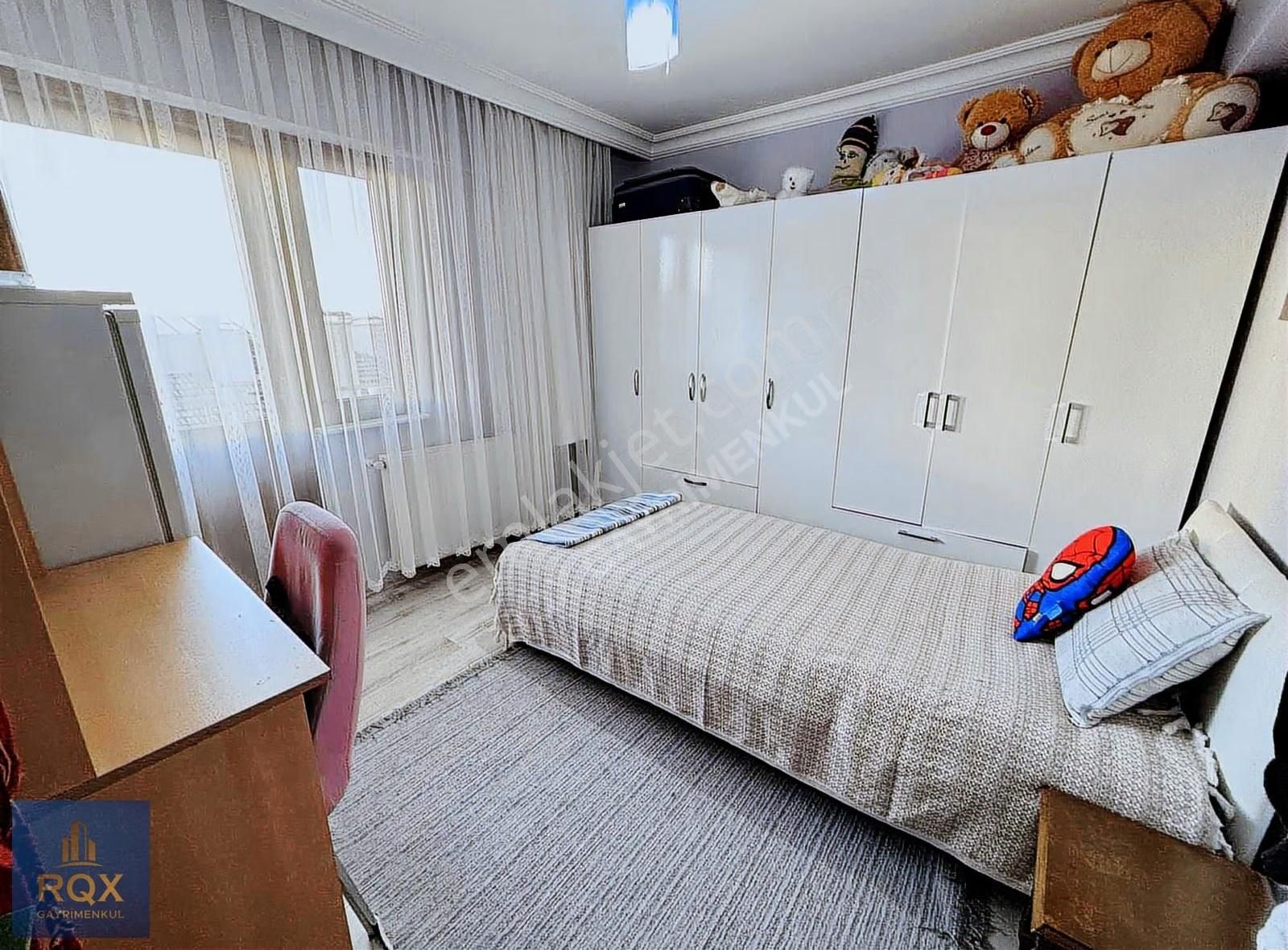 Topçu Mahallesi Ön Cephe Muhteşem Manzaralı Masrafsız 3+1 Daire - Görsel 16