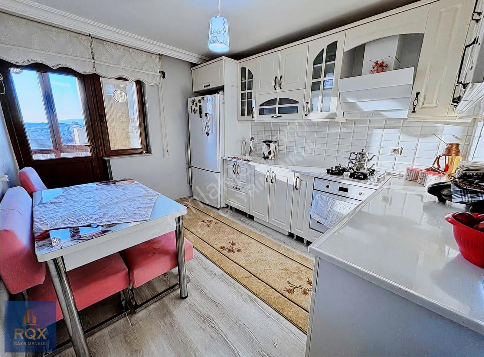 Topçu Mahallesi Ön Cephe Muhteşem Manzaralı Masrafsız 3+1 Daire - Görsel 10