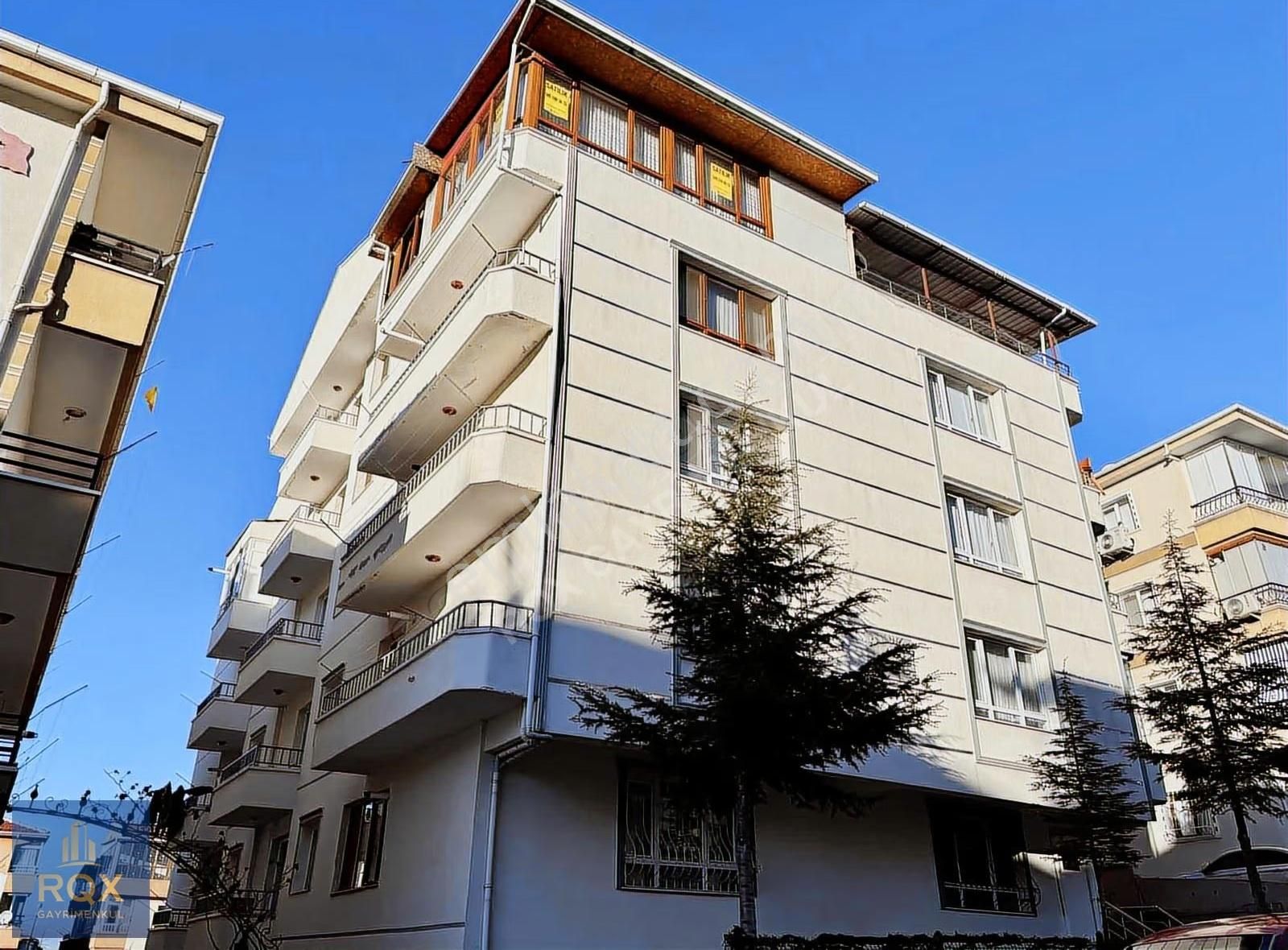 Topçu Mahallesi Ön Cephe Muhteşem Manzaralı Masrafsız 3+1 Daire - Görsel 5