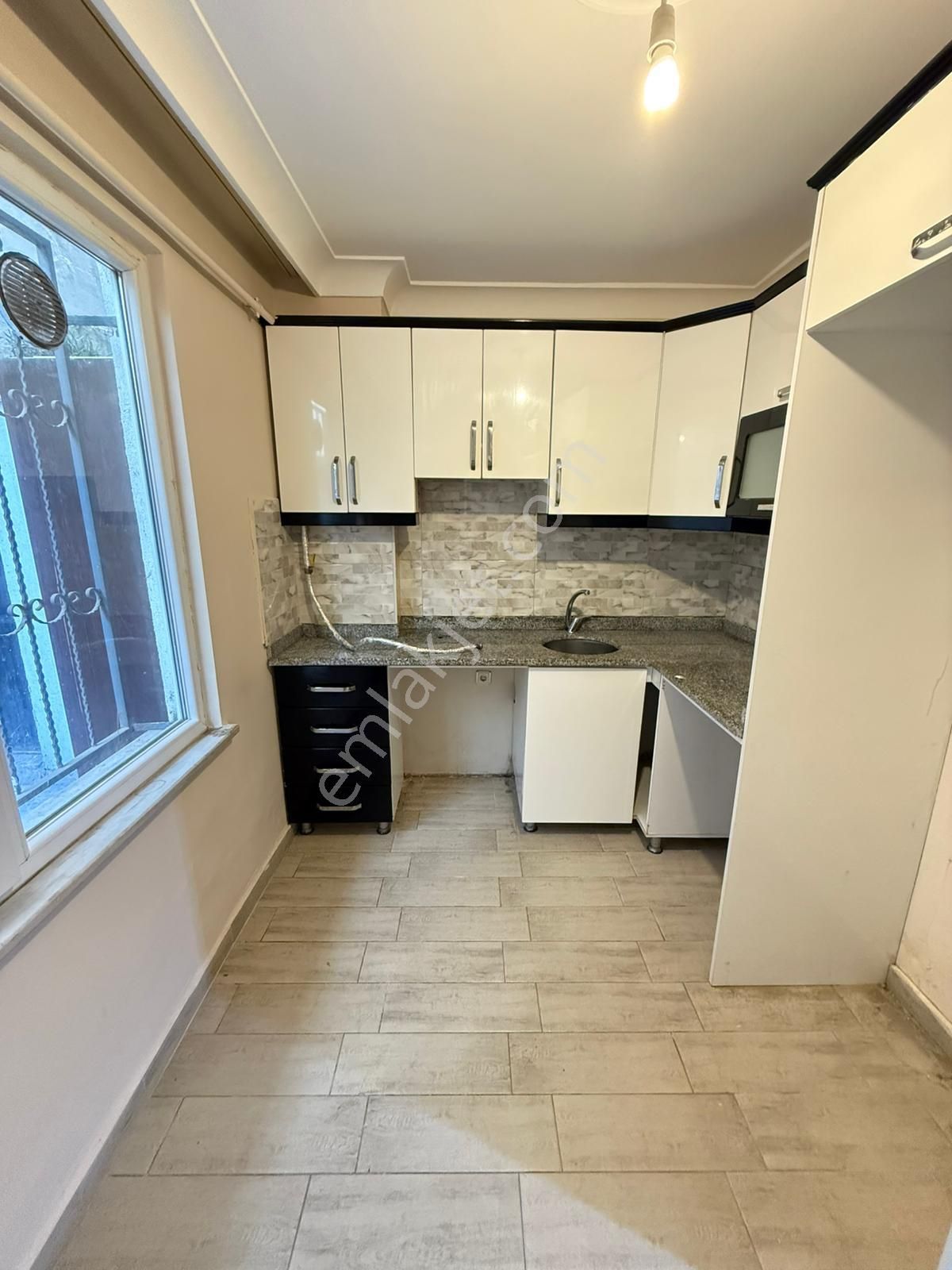 İncirtepe Mahallesi Bahçeli Bahçe Katı 2+1 Kiralık Daire - Görsel 3