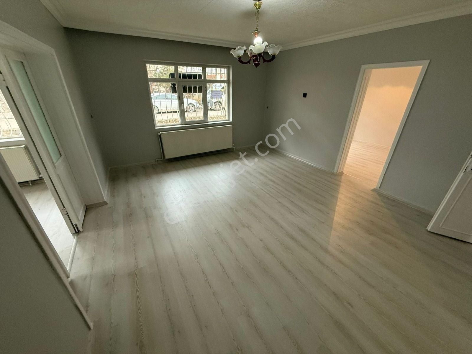 Akşemsettin Mahallesinde 3+1 Yüksek Giriş Satılık Daire - Görsel 5