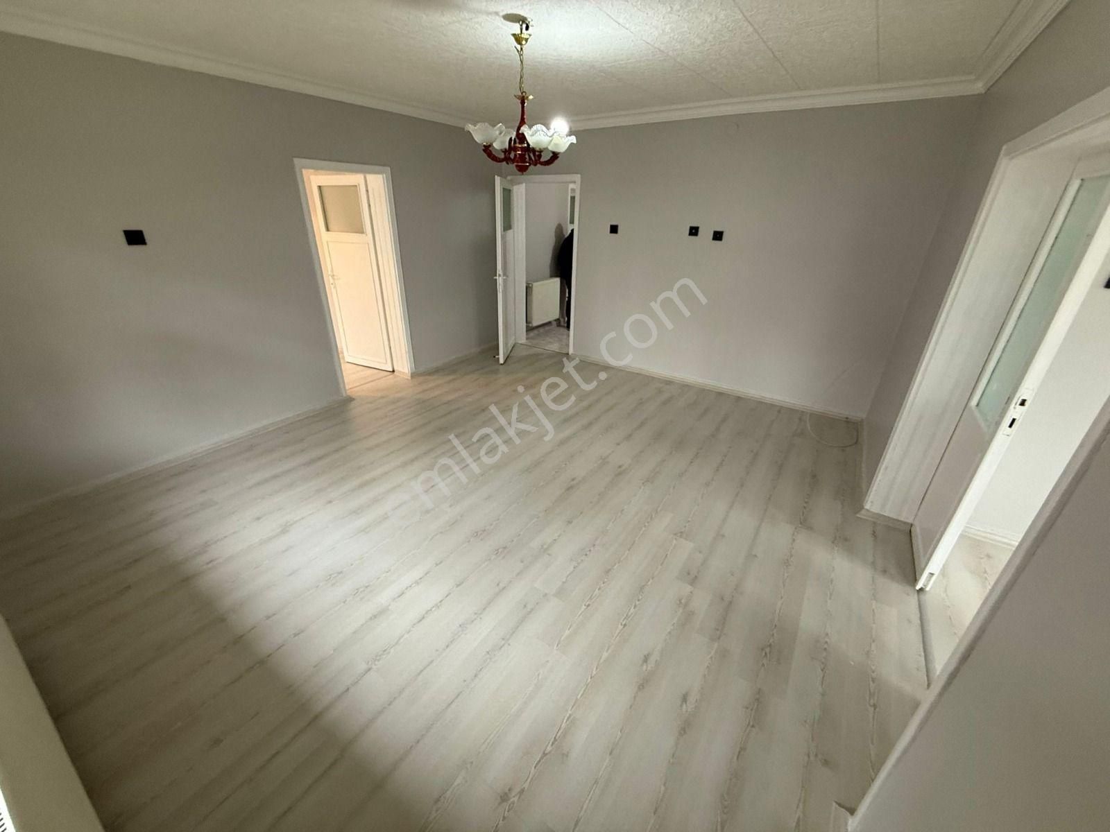 Akşemsettin Mahallesinde 3+1 Yüksek Giriş Satılık Daire - Görsel 8