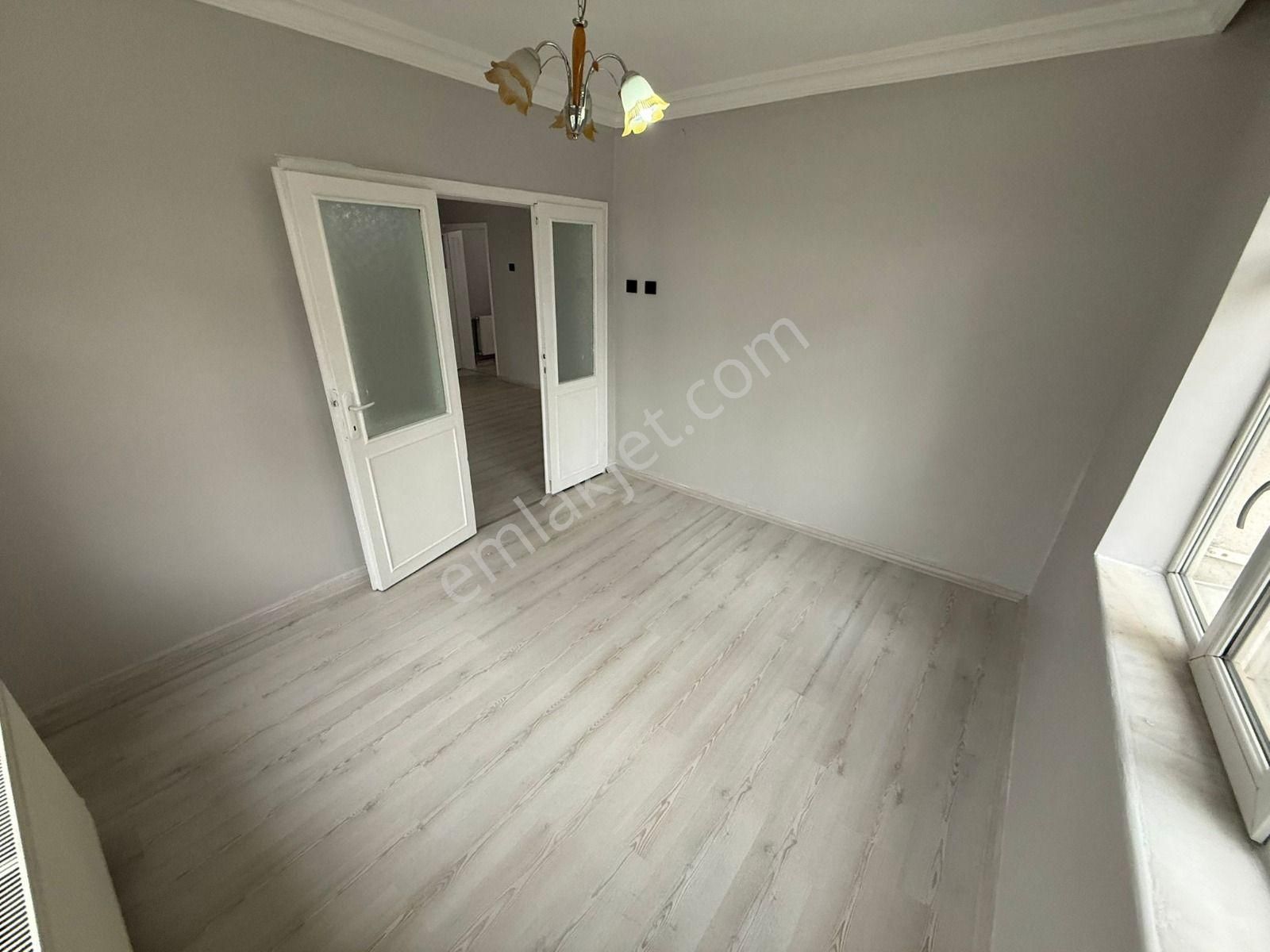 Akşemsettin Mahallesinde 3+1 Yüksek Giriş Satılık Daire - Görsel 9