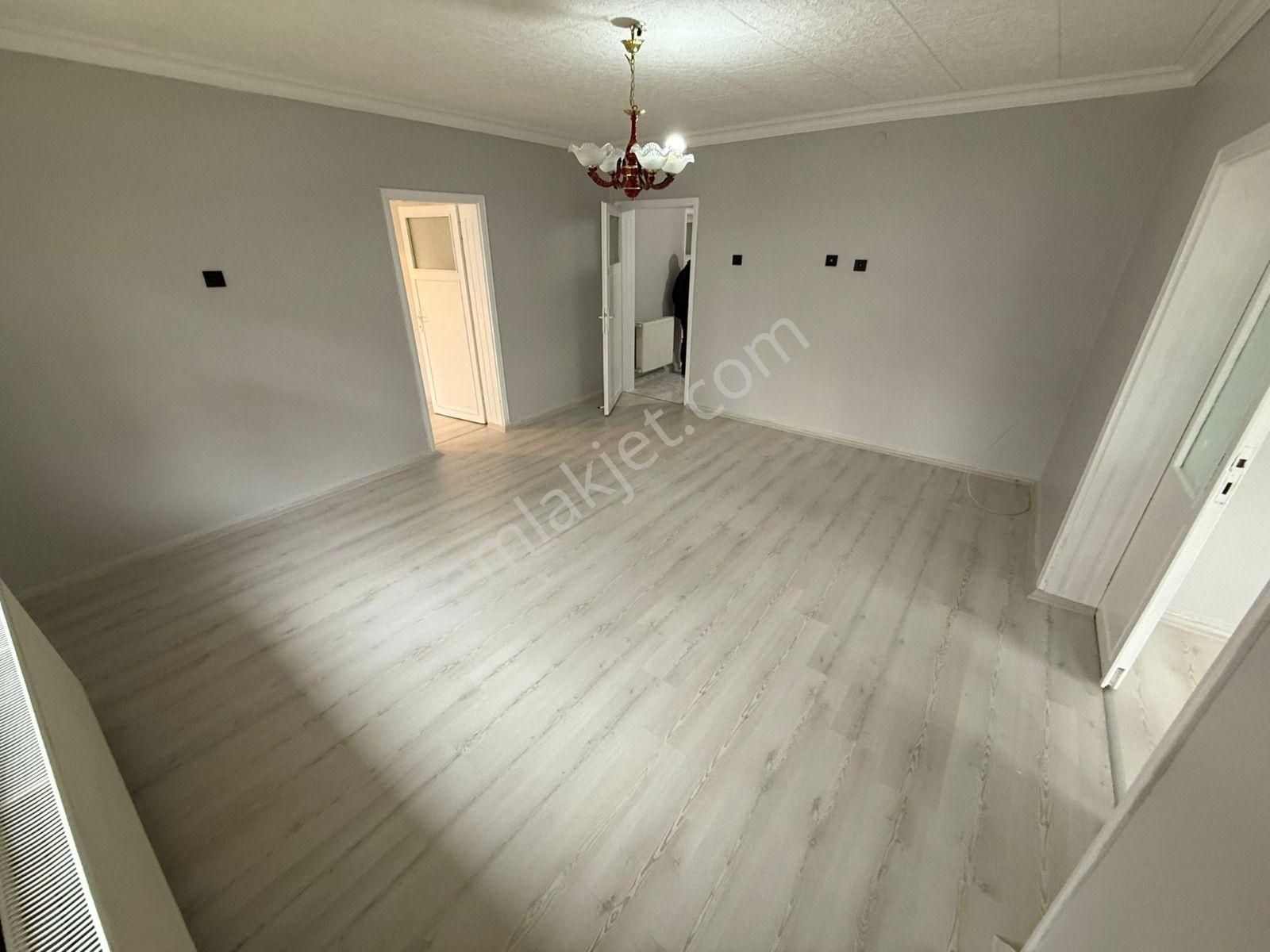 Akşemsettin Mahallesinde 3+1 Yüksek Giriş Satılık Daire - Görsel 7