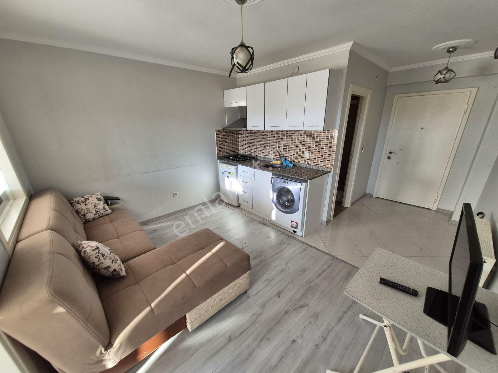 B&u Gayrimenkulden Cc Rezidansta Kiralık 1+1 Eşyalı Daire - Görsel 13