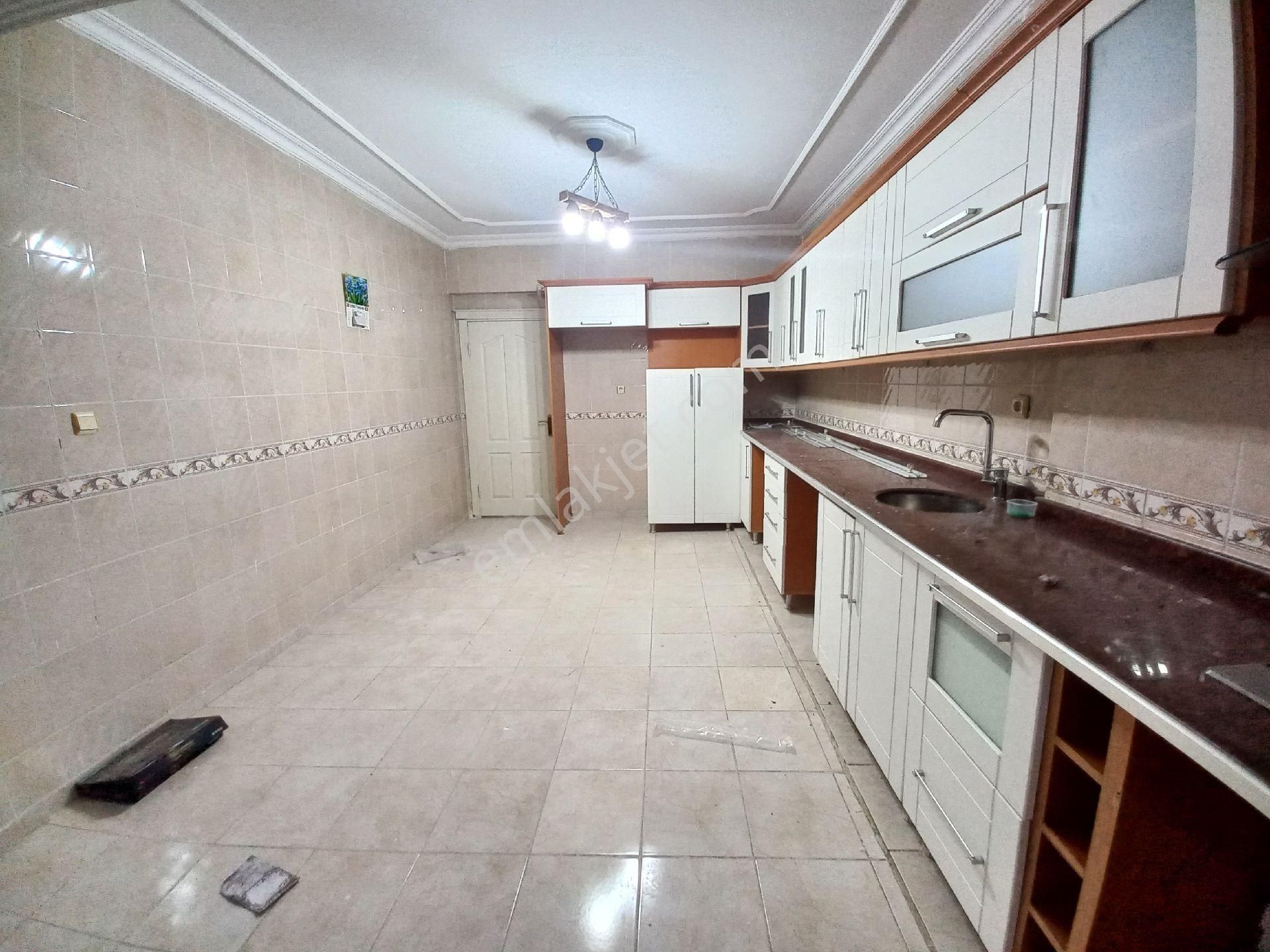 Kültür Emlak Karaköprü'de Kiralık 4 Odalı Son Kat - Görsel 17