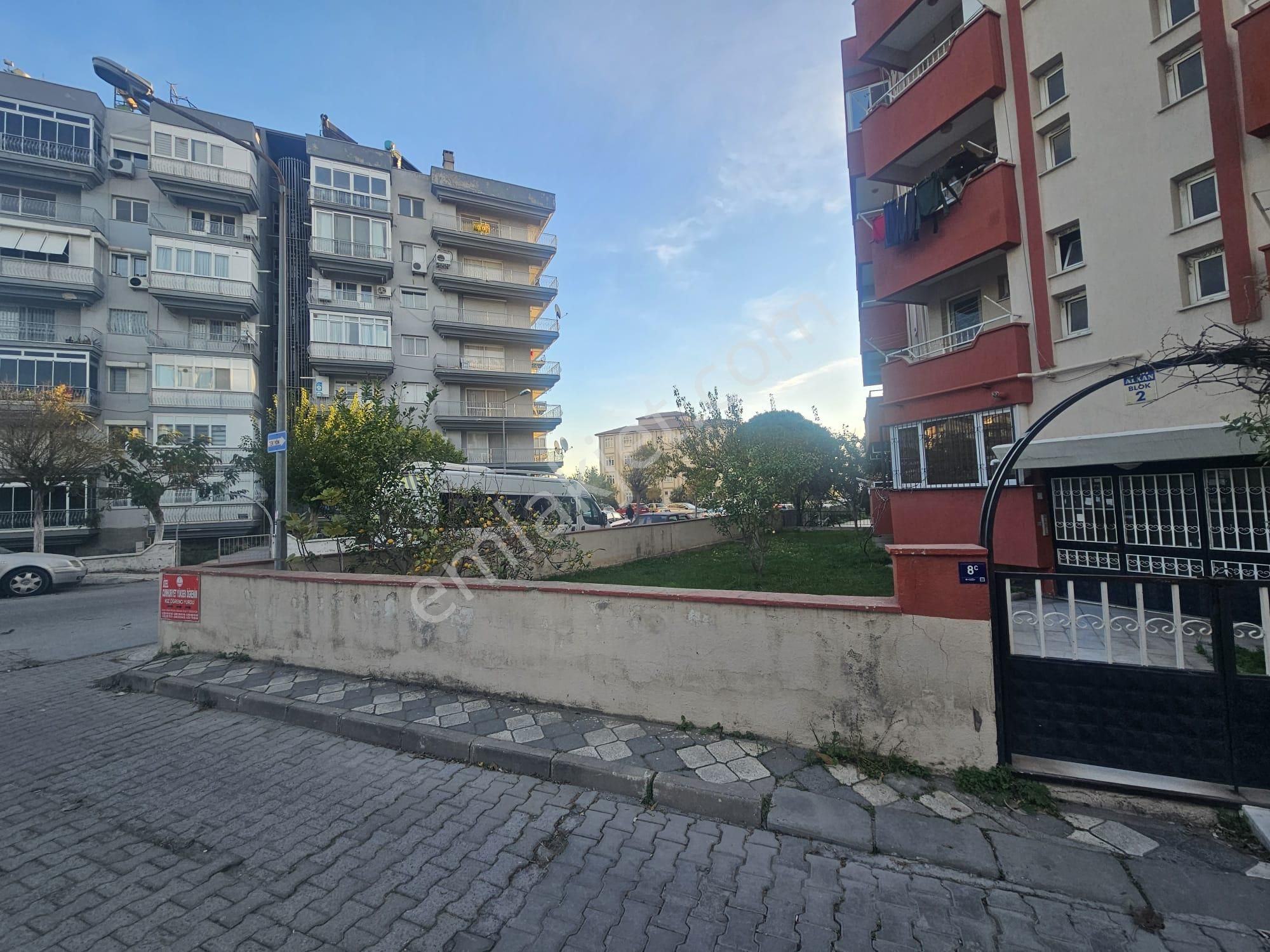 Söke Emlak Ofisisınden Atatürk Mahallesi Kiralık Daire - Görsel 8