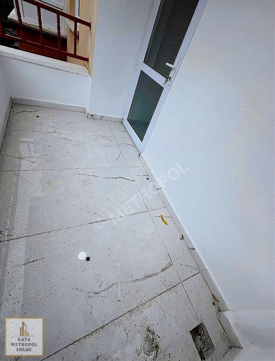 Etimesgut Elvan Mah. Sağlık Ocağı Yanı Katta Lüks 3+1 Daire - Görsel 18