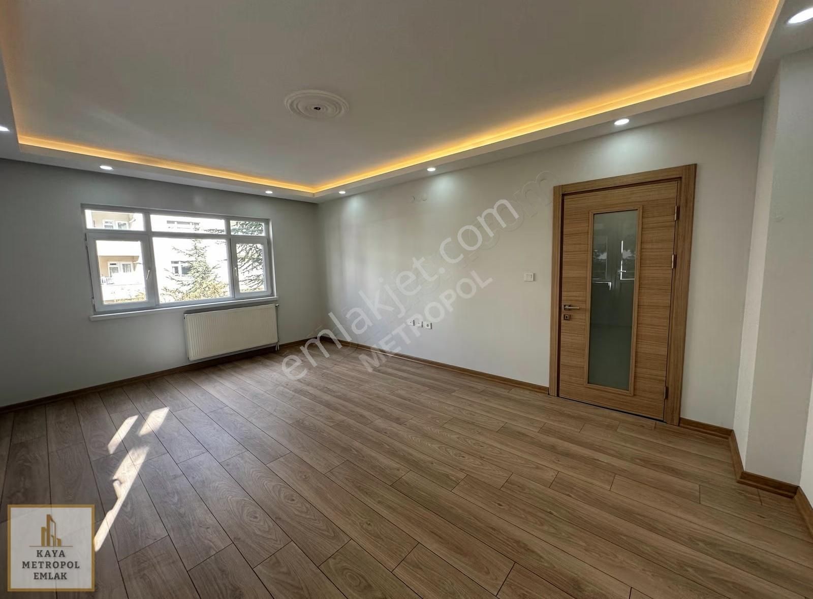Etimesgut Elvan Mah Lüks Yapılı Ara Kat Ön Cephe 120m2 3+1 Daire - Görsel 13