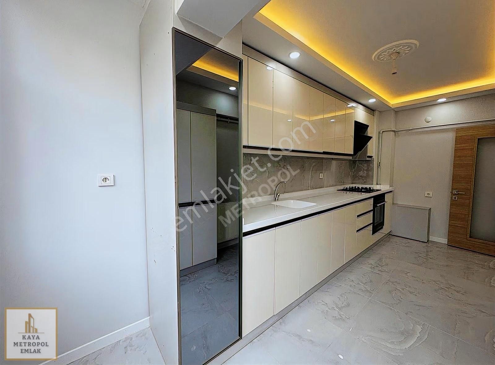 Etimesgut Elvan Mah Lüks Yapılı Ara Kat Ön Cephe 120m2 3+1 Daire - Görsel 7