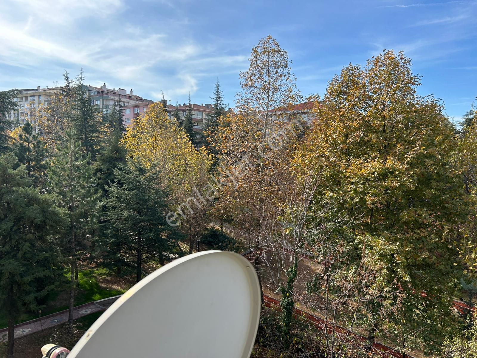 Taner'den Sokullu'da 3+1 Orta Kat Park Manzaralı Çift Banyolu - Görsel 6