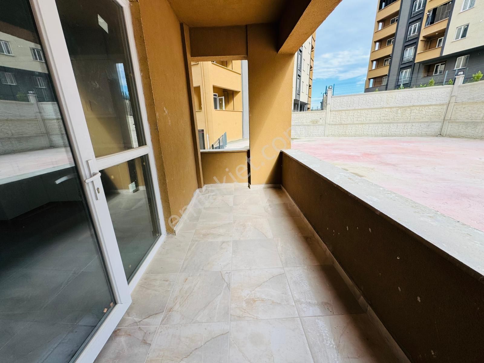 Merpa İnşaat'tan Çerkezköy'de Prim Yapan Bölgede '' İskanlı Kat Mülkiyetli'' Sıfır 3+1 - Görsel 9