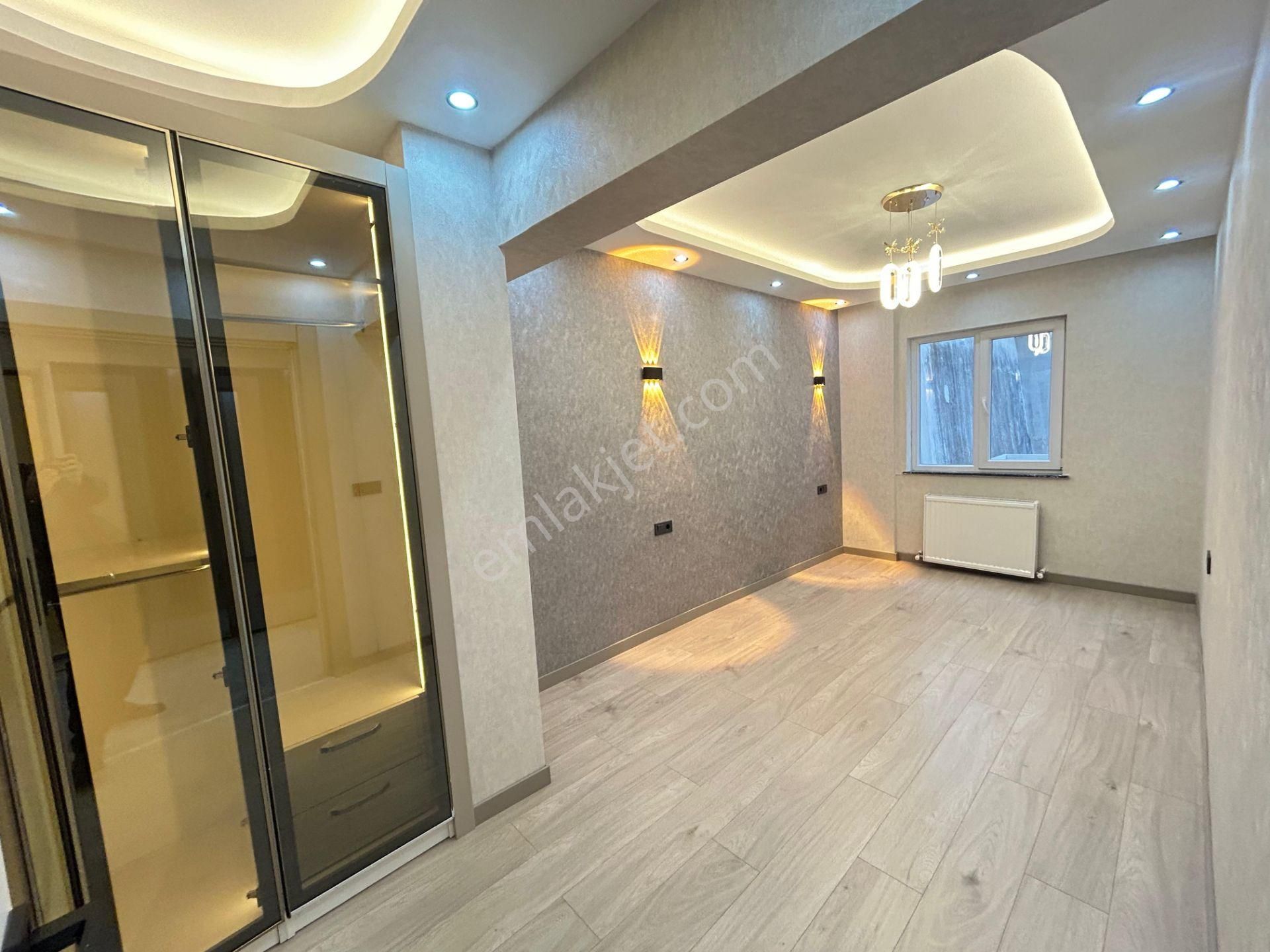 Taner'den Dikmen'de 2+1 Amerikan Mutfak Süper Lüks Balkonlu - Görsel 14