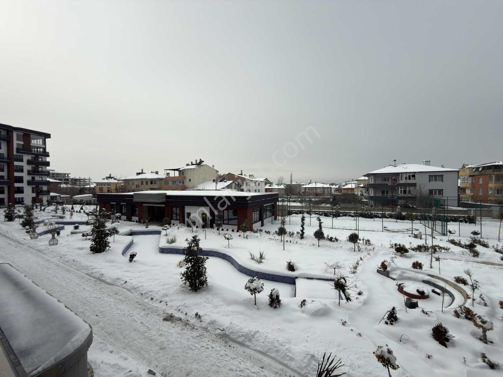 Edremit İnan Life'ta Satılık 3+1 Lüks Fırsat Ara Kat Daire - Görsel 25