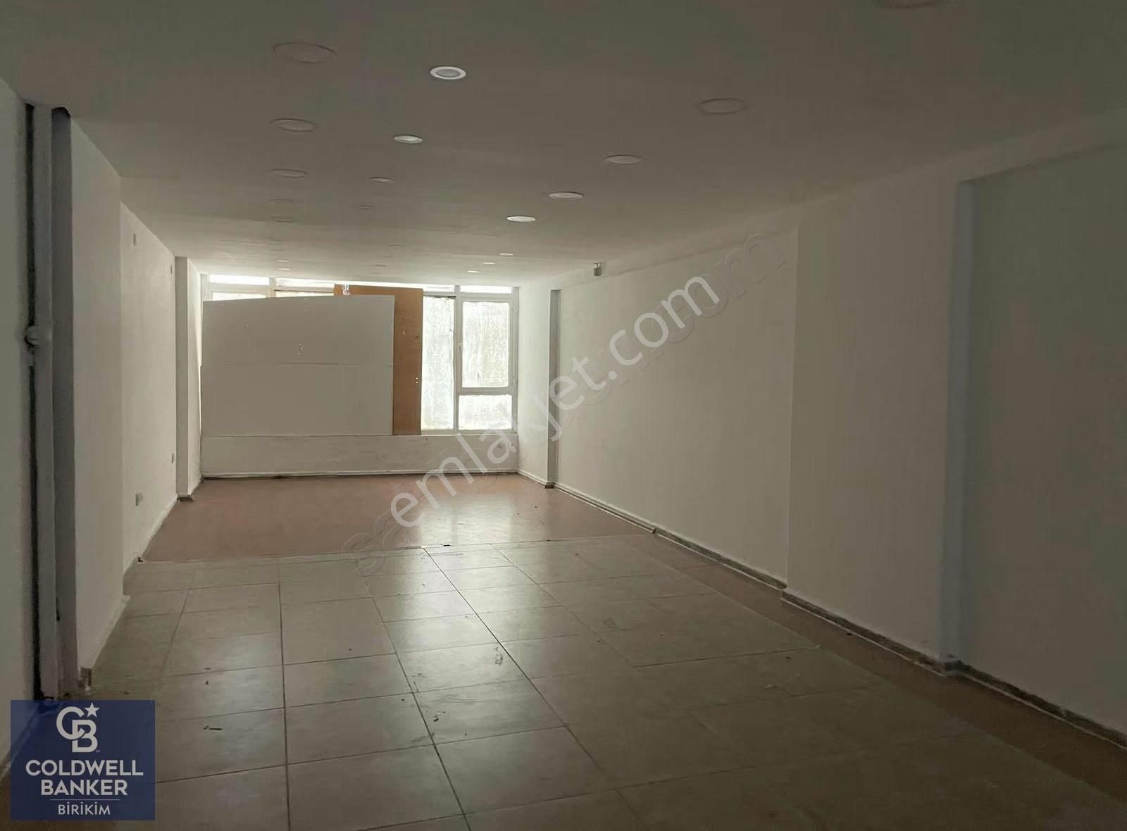 İmalat Depolama İçin Uygun Kiralık İş Hanı & Dükkan - Görsel 9