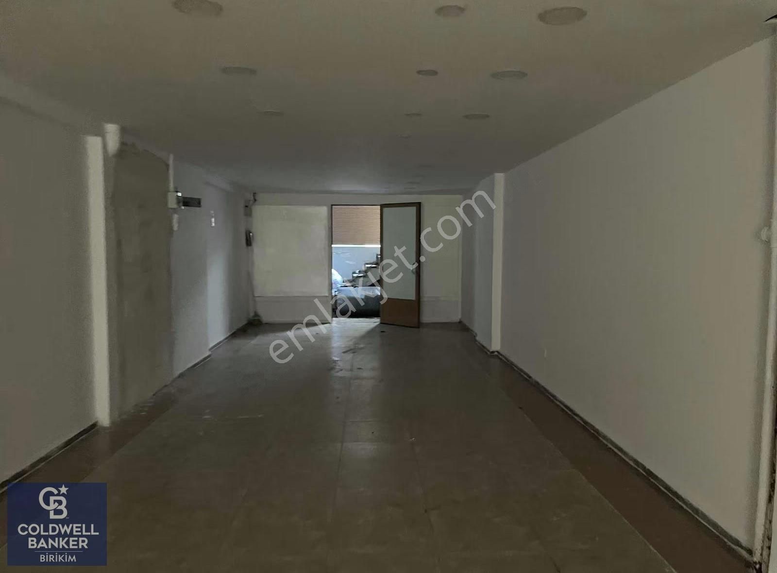 İmalat Depolama İçin Uygun Kiralık İş Hanı & Dükkan - Görsel 8