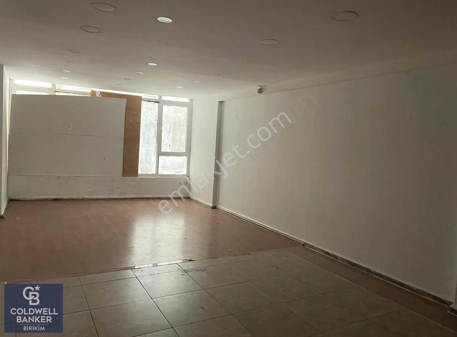 İmalat Depolama İçin Uygun Kiralık İş Hanı & Dükkan - Görsel 5